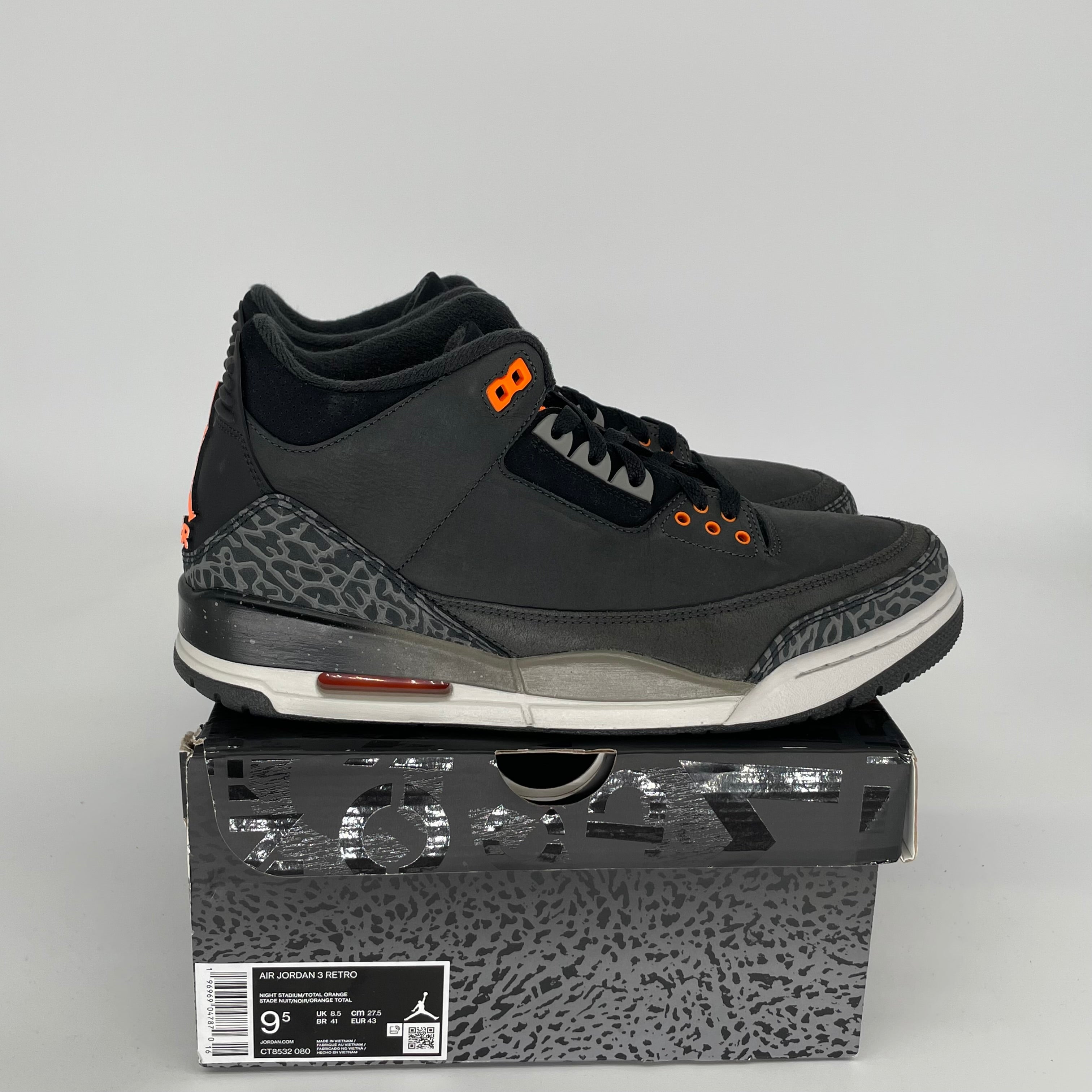 AIR JORDAN 3 FEAR Basketball Shoes Men's Size 9.5 (CT8532-080) - Retro Style Sneakers for Streetwear & Casual Outfits