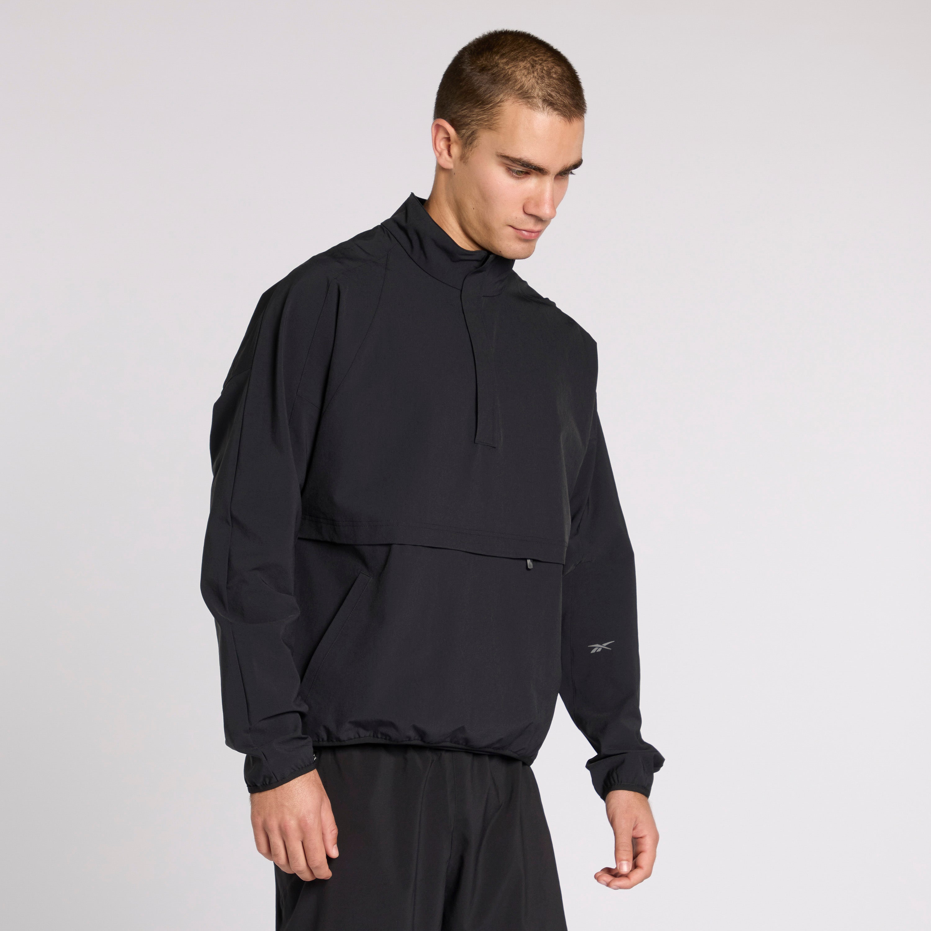 Active Ess Skystretch Anork Black - High-Performance Stretchable Outdoor Jacket for Hiking, Running & Travel