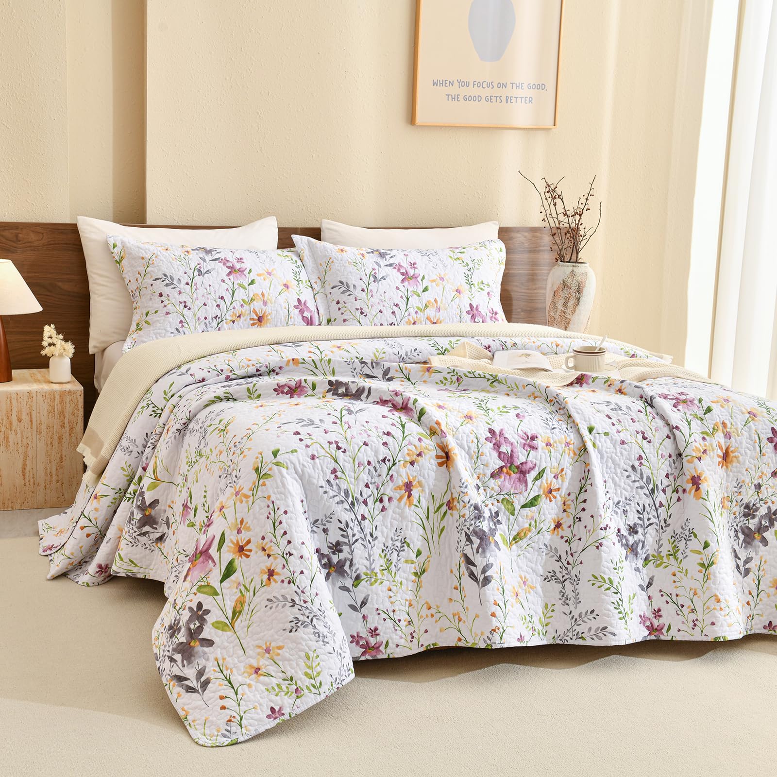 QSH 100% Cotton Oversized King Quilt Bedspread Set (128x120 Inches) - 3 Piece Extra Wide Botanical Floral Comforter with Yellow Wildflower Print | Soft Lightweight Bedding for King Plus Size Beds | Perfect for Master Bedrooms, Guest Rooms & Cozy Home Decor