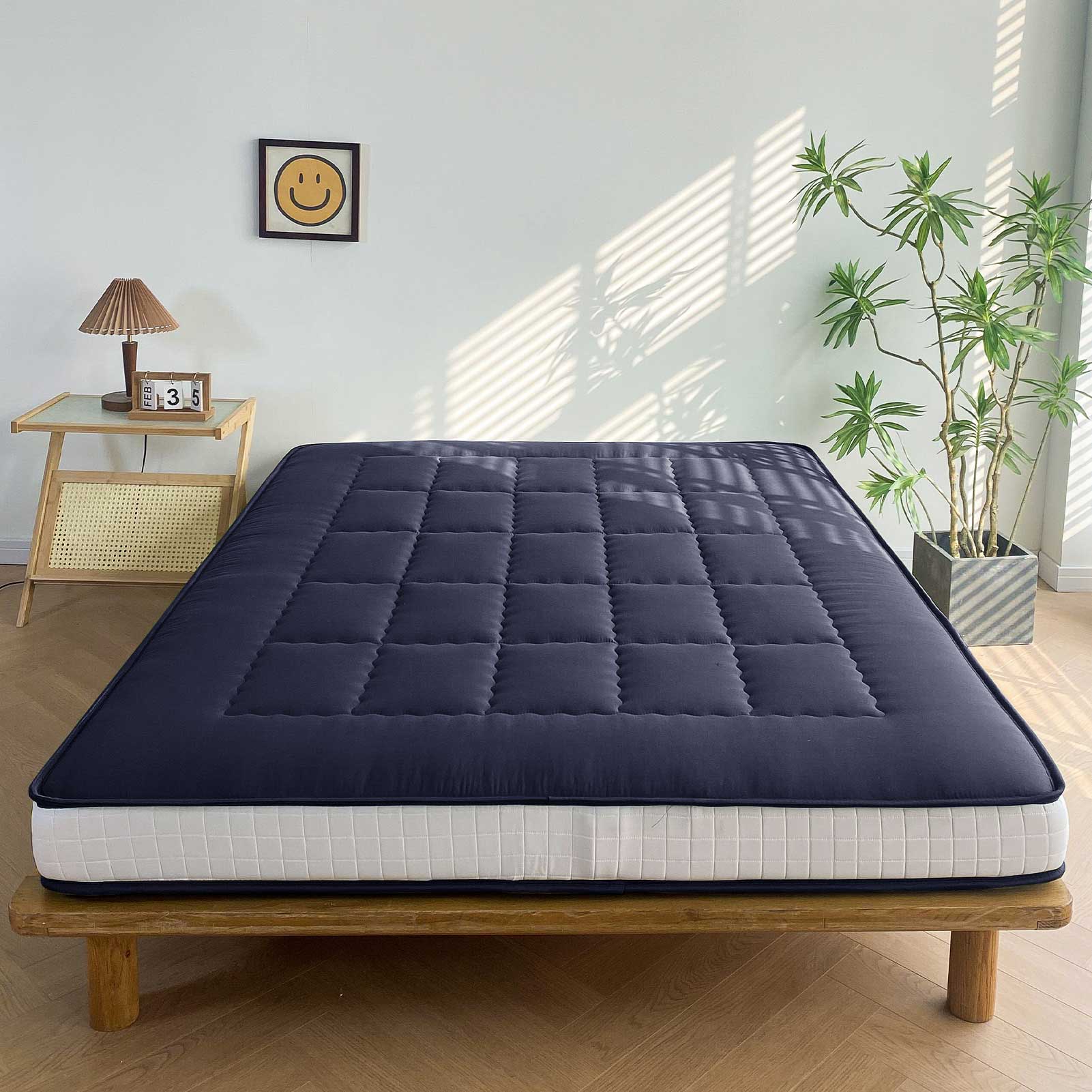 MAXYOYO 6 Extra Thick Japanese Futon Mattress - Rectangle Quilted Floor Bed for Family & Guests, Navy Blue - Perfect for Small Spaces, Guest Rooms & Minimalist Home Decor