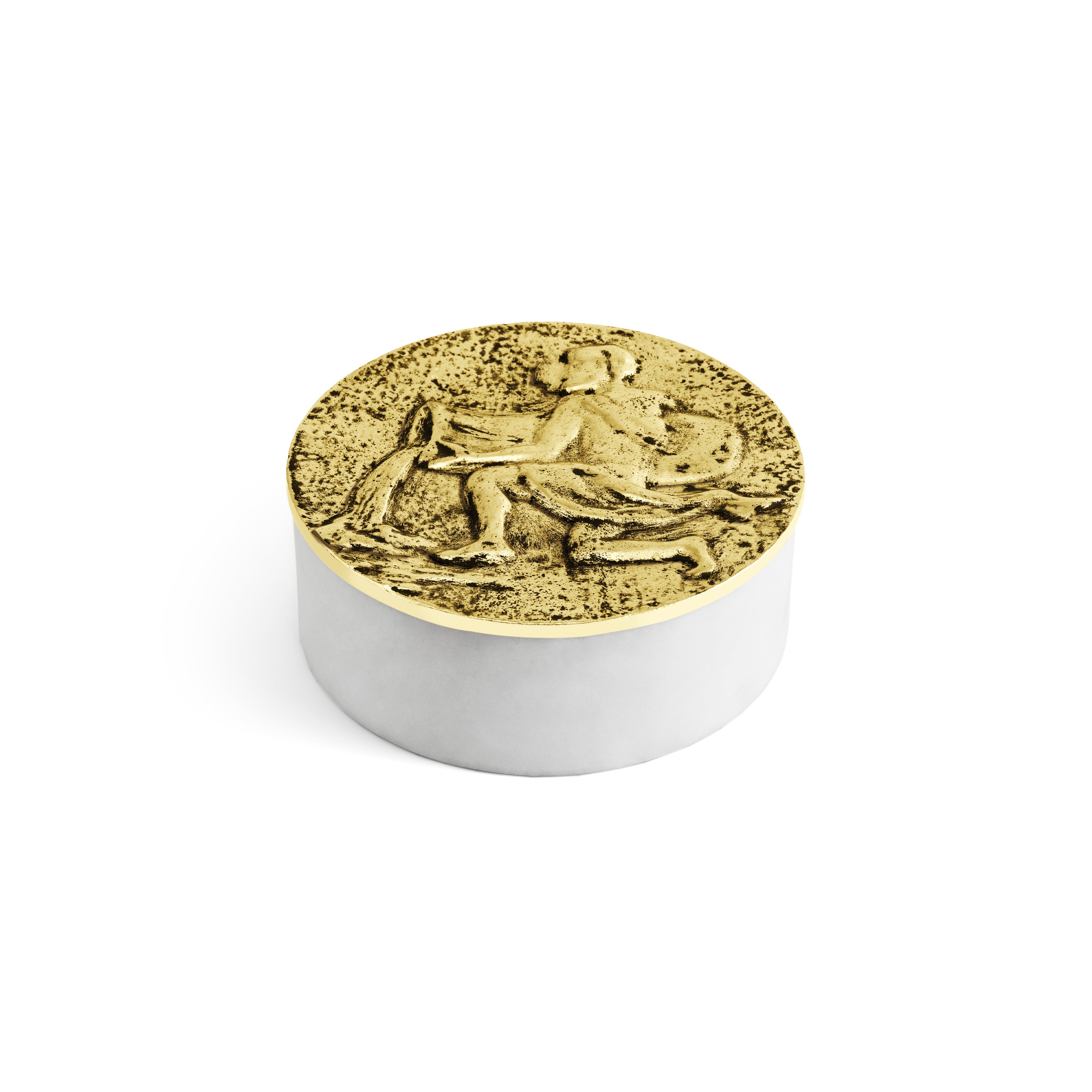 Zodiac Gift Box for Aquarius - Perfect for Birthday, Horoscope & Astrology Lovers - Unique Present for Friends & Family