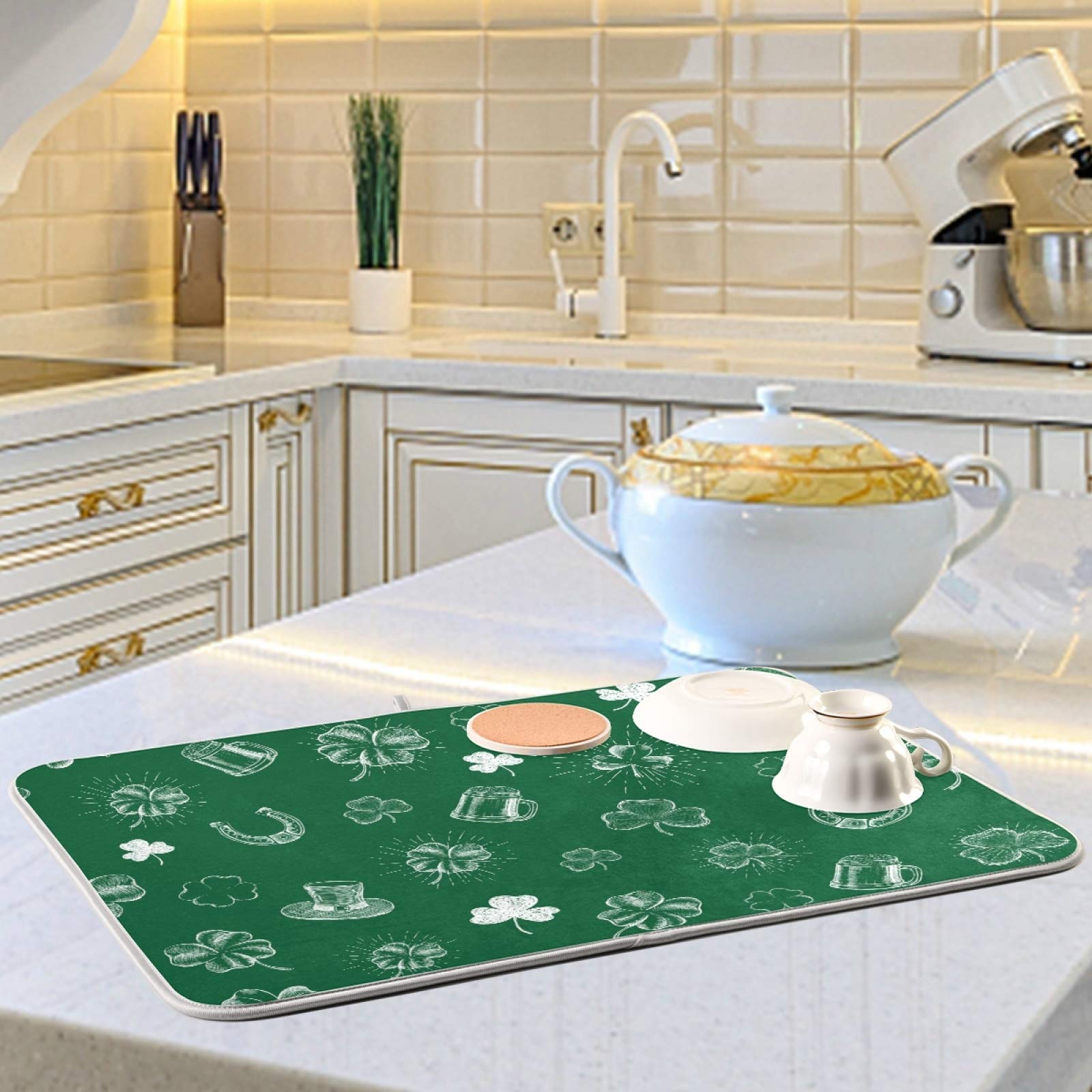 St Patrick's Shamrock Dish Drying Mat - Kitchen Counter Protector for Bottles & Dishes
