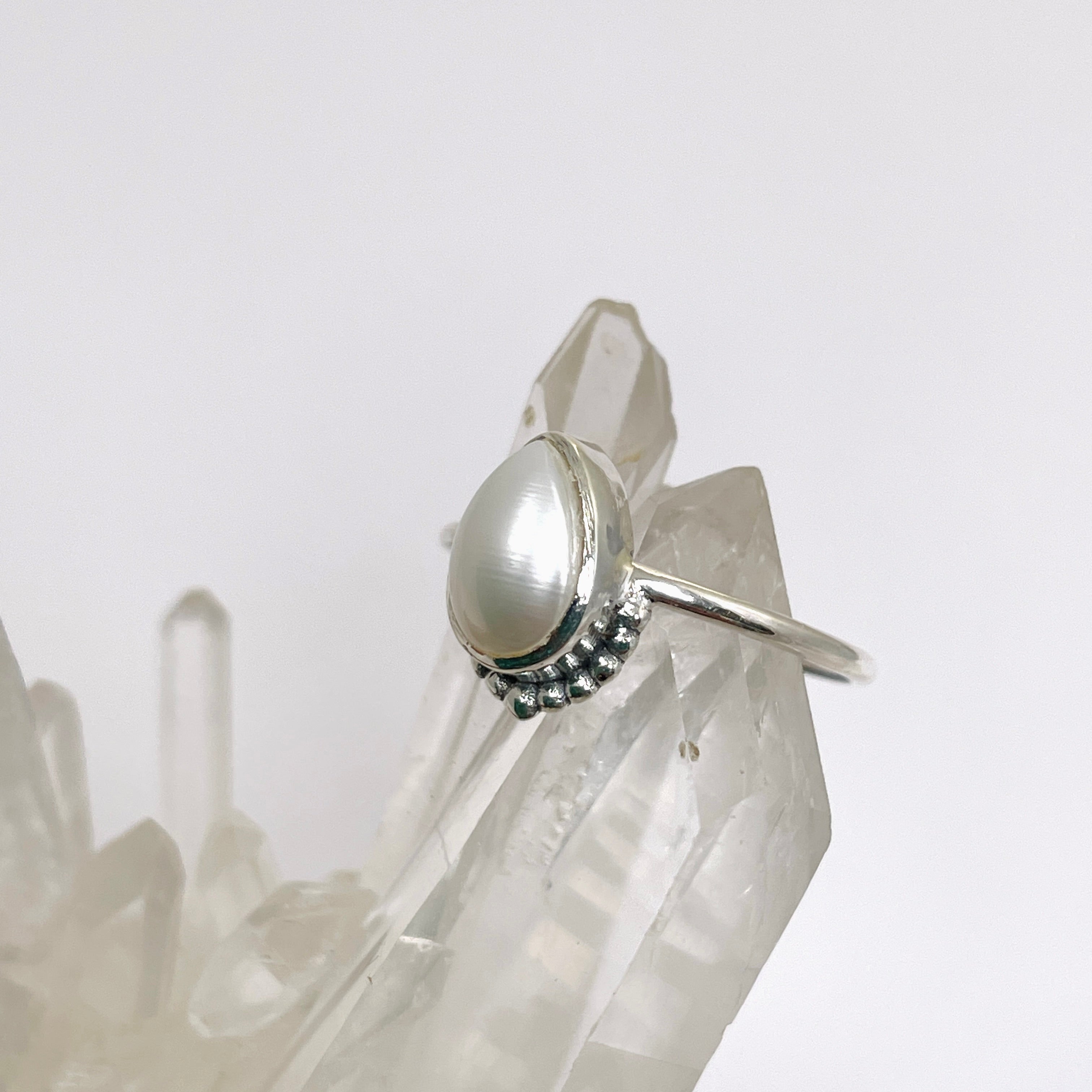 Pearl Teardrop Fine Band Ring - Elegant 925 Sterling Silver Dainty Jewelry for Women - Perfect for Weddings, Anniversaries & Special Occasions