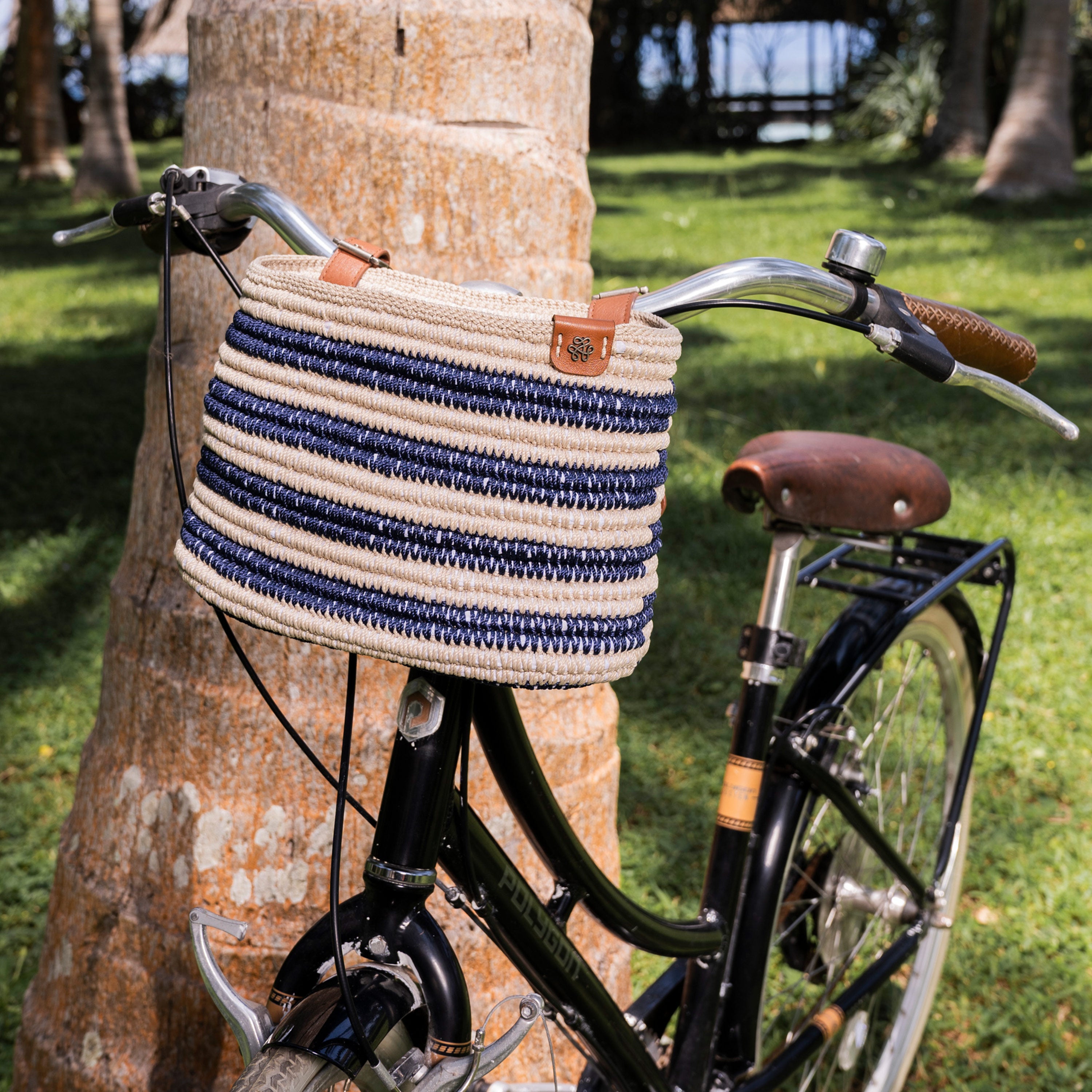 Sturdy Bike Basket for Women & Men - Front or Rear Mount - Perfect for Groceries, Picnics & Commuting | Durable Woven Storage Basket for Bicycles