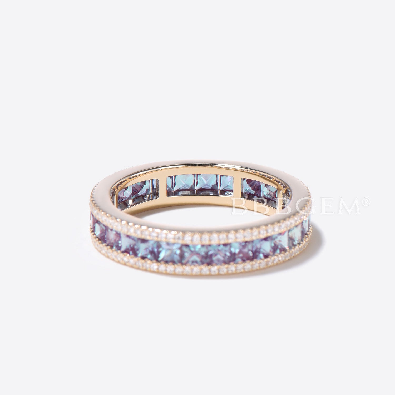Princess Cut Color Changing Alexandrite Diamond Halo Eternity Wedding Band – Perfect for Engagement, Anniversary & Bridal Jewelry Gifts
