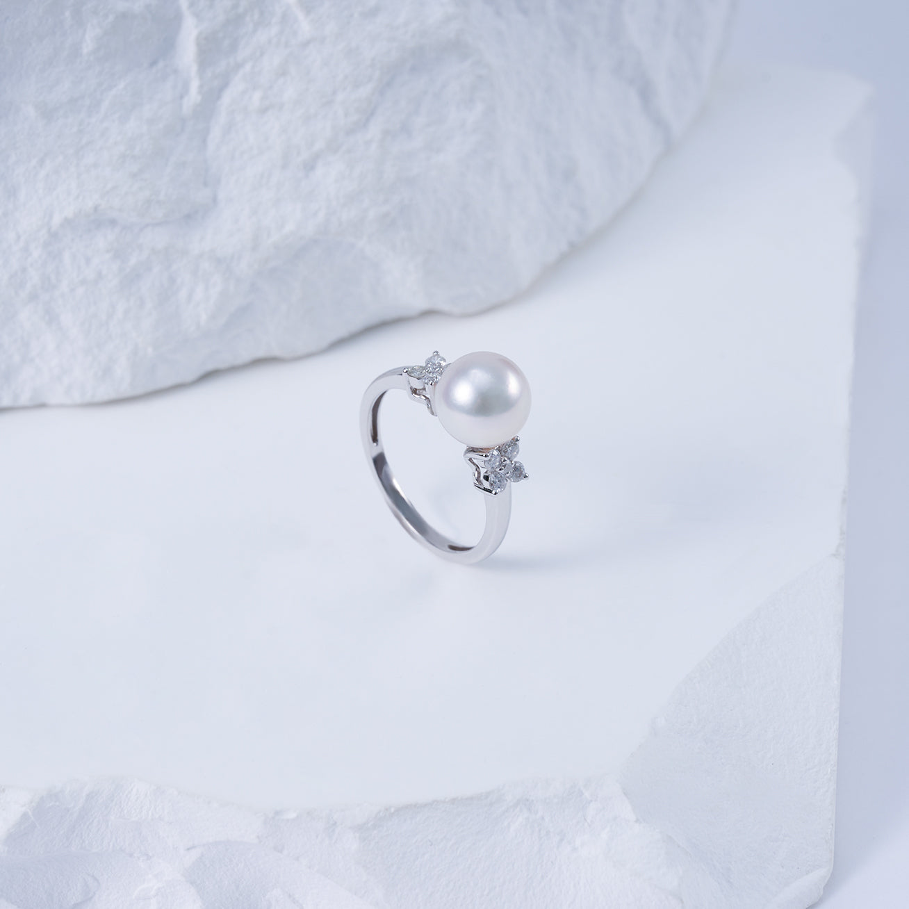 18K Solid Gold Diamond Akoya Hanadama Pearl Ring KR00131 | EVERLEAF - Elegant Jewelry for Weddings, Anniversaries & Special Occasions