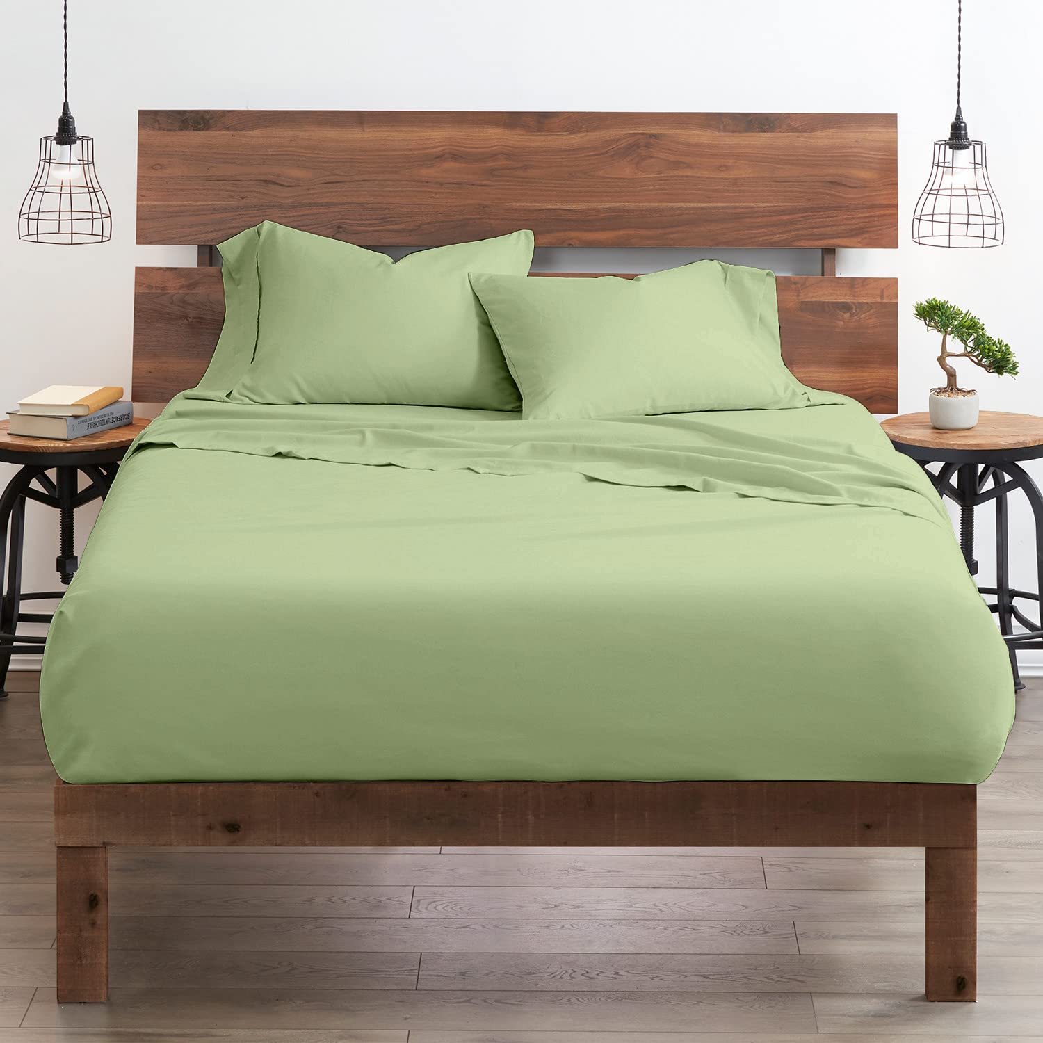 100% Certified Giza Cotton Pillowcase & Sheet Set - RV Short Queen Size, Soft Sateen Weave, Breathable Egyptian Cotton - Fits 18-Inch Deep Pockets - Sage Green - Perfect for RV, Camping & Guest Bedrooms