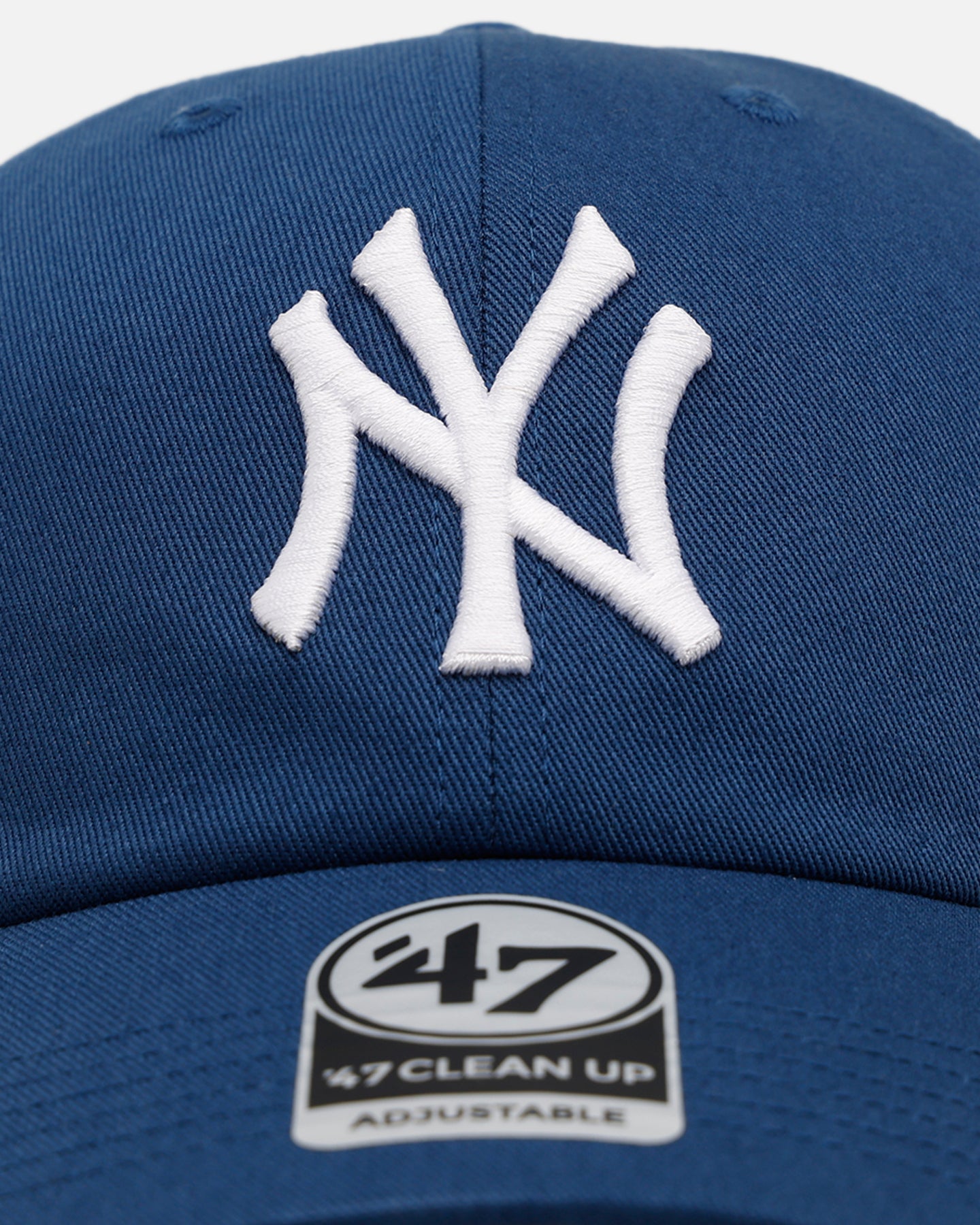 New York Yankees 'Yankees Color Wheel' Suede Undervisor 47 Clean Up Strapback Hat - Navy Blazer Style for Baseball Games, Streetwear & Casual Outfits