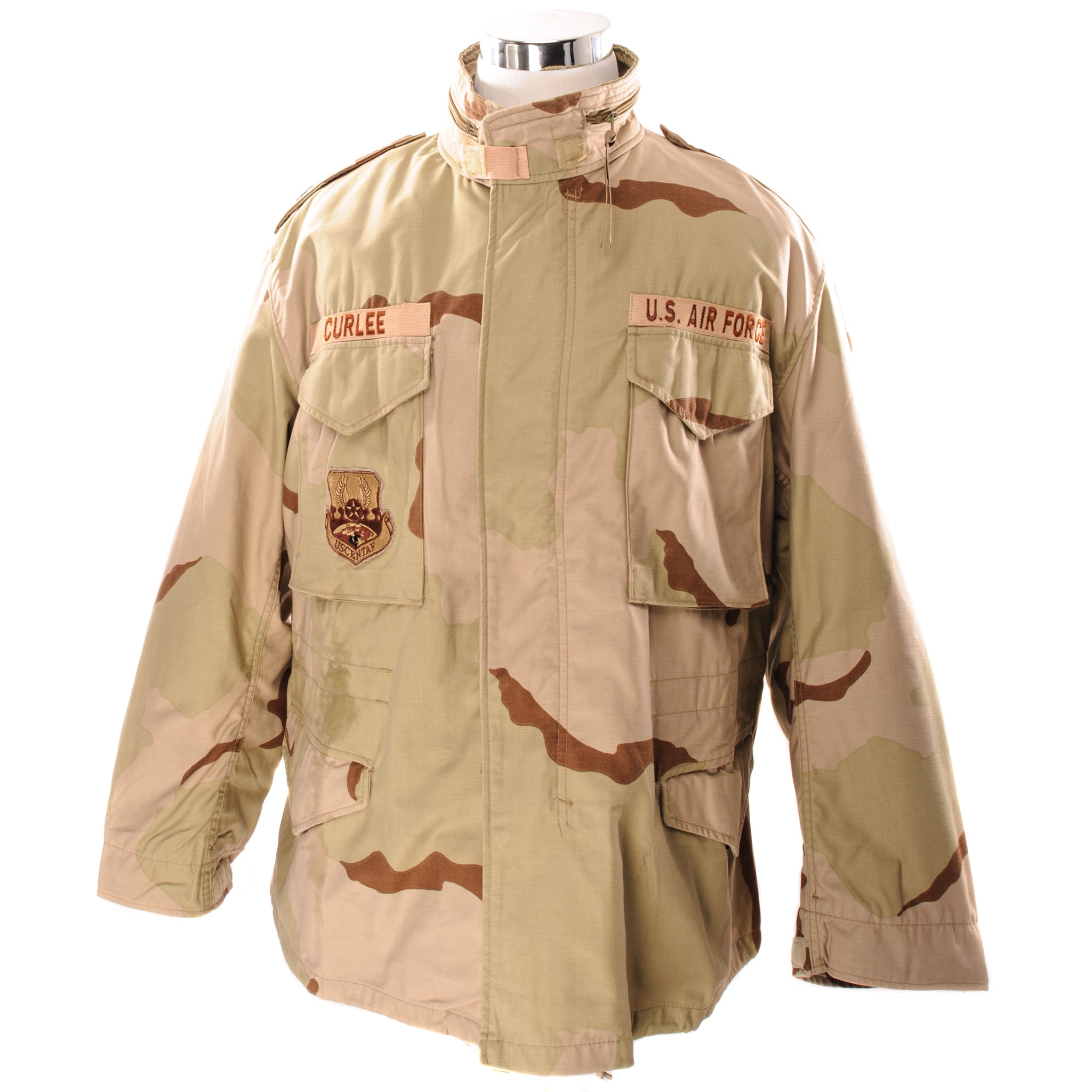 Vintage US Air Force M-1965 M65 Desert Camouflage Field Jacket - Size Large Short with Patches - Military Style Outerwear for Outdoor Adventures & Vintage Collectors