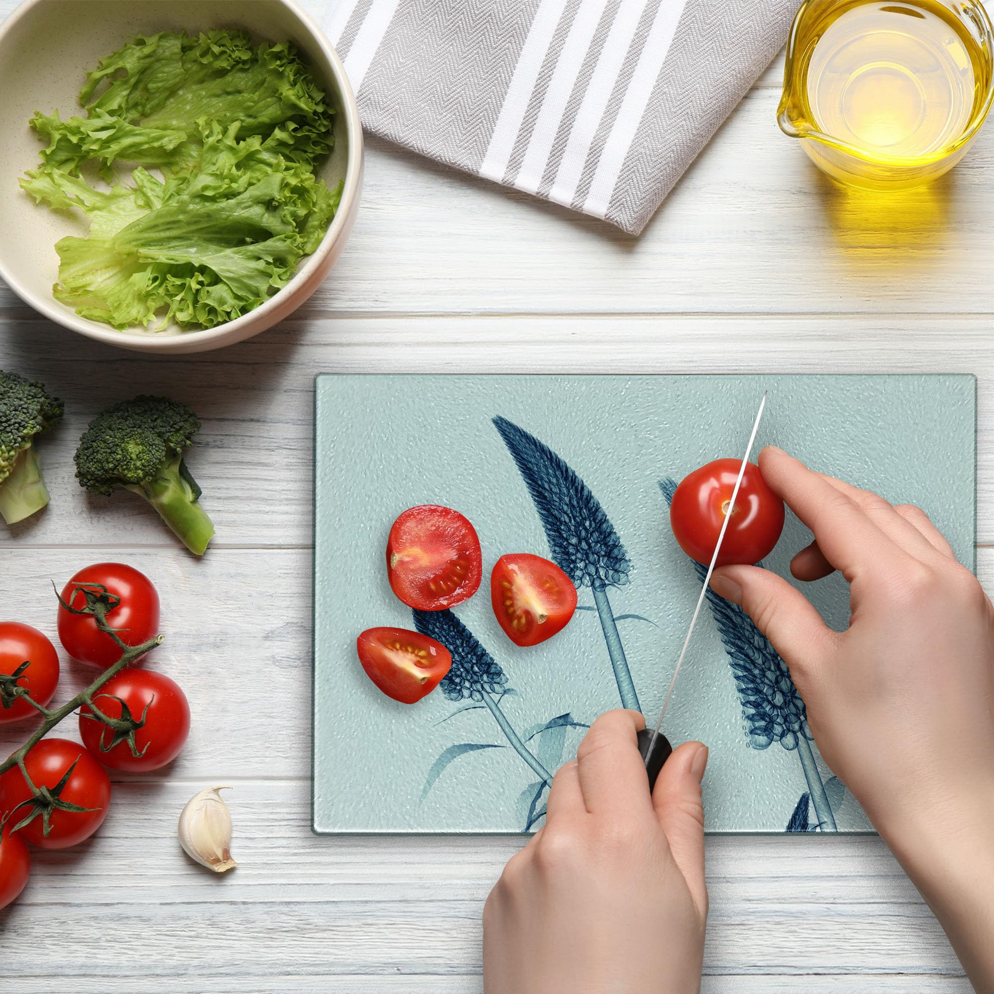 Ambesonne Floral Glass Cutting Board - Gooseneck Loosestrife Flower X-ray Art Print - Decorative Tempered Glass Serving Tray - Small Size Teal & White - Perfect for Cheese Platters, Charcuterie Boards & Kitchen Decor