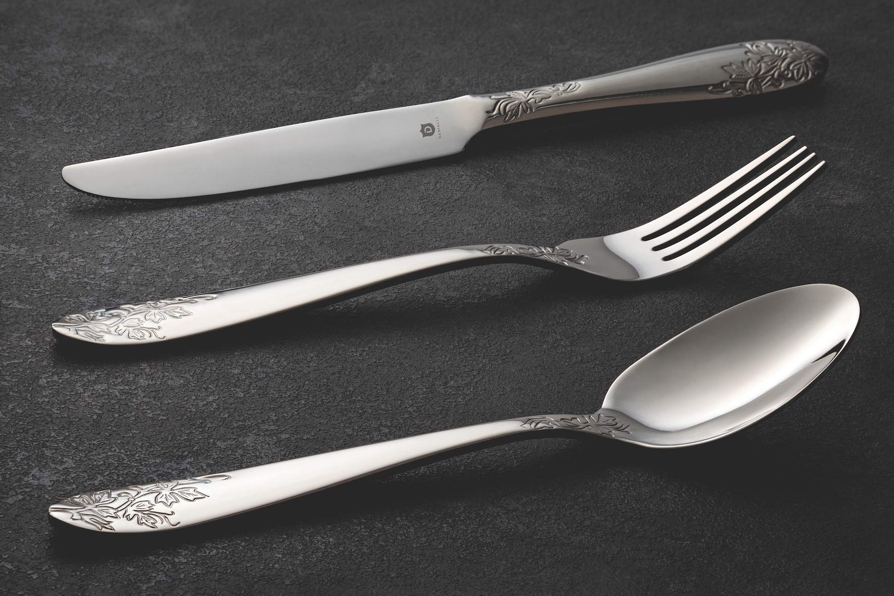 Premium 18/10 Stainless Steel Flatware Set - 40-Piece Elegant Silverware for Formal Dining & Entertaining - Dishwasher Safe Cutlery with Floral Design - Perfect for Weddings, Dinner Parties & Holiday Gatherings