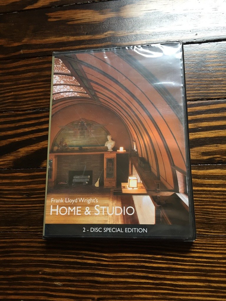 Frank Lloyd Wright's Home and Studio Tour - Explore the Architect's Masterpiece in Oak Park, Illinois | Perfect for Architecture Enthusiasts & History Lovers