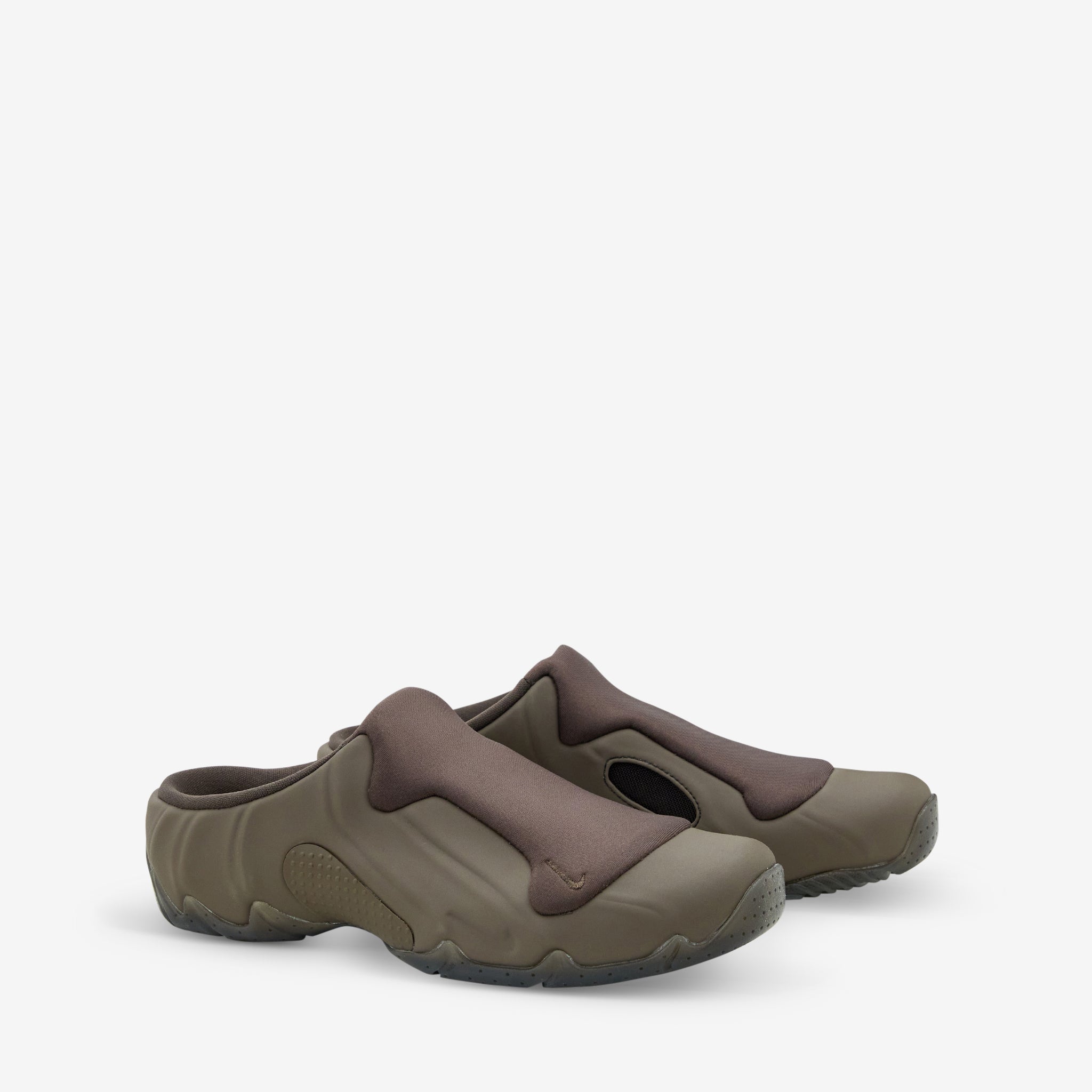 Clogposite Ironstone Shoes - Safety Orange Work Clogs for Men & Women - Slip-Resistant & Comfortable for Kitchen, Hospital & Industrial Work
