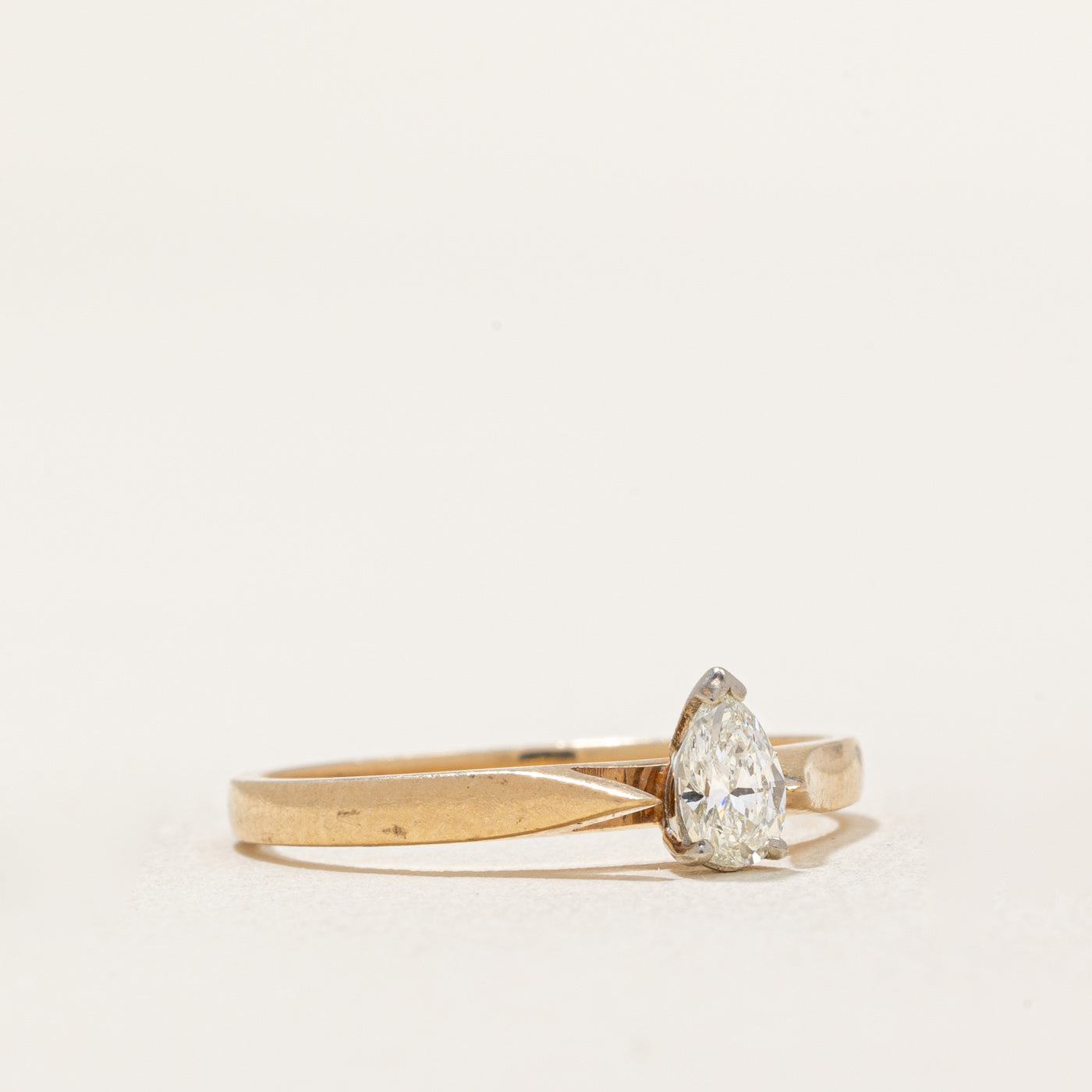 Solitaire Pear Cut Diamond Ring - 0.19 Carat G-H Color SI1-SI2 Clarity - Size 6 - 14K White Gold Engagement Ring for Women - Perfect for Proposals, Anniversaries & Special Occasions