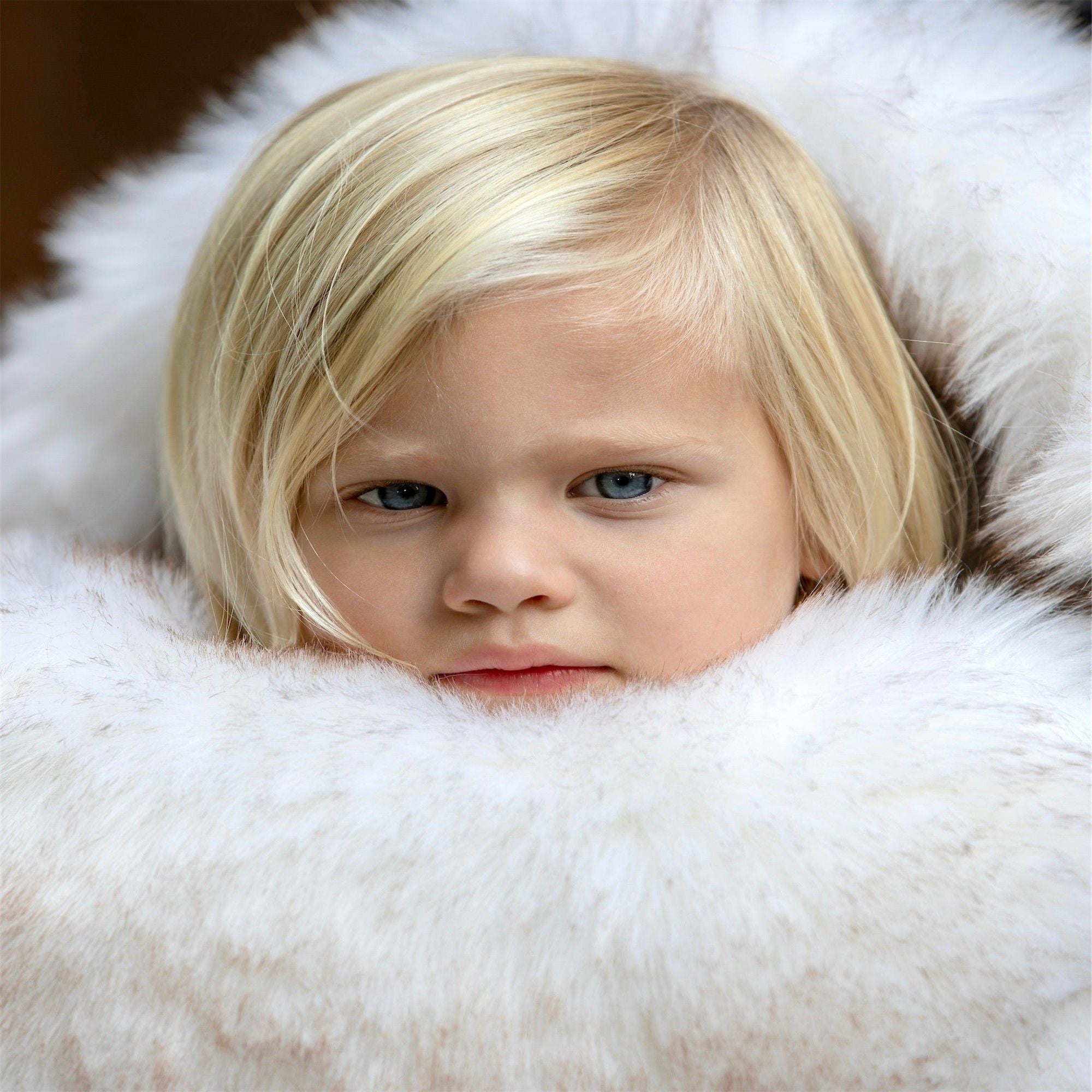 7AM Enfant PlushPOD Tundra - Premium Baby Car Seat Cover & Stroller Blanket for Winter Warmth - Soft Plush Travel Accessory for Infants & Toddlers (Perfect for Cold Weather, Car Rides & Stroller Walks)