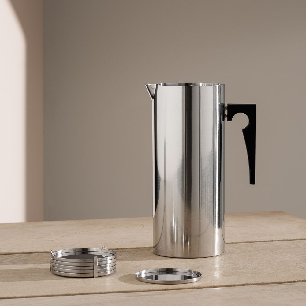STELTON ARNE JACOBSEN Stainless Steel Water Jug with Ice Lip - 2L Modern Pitcher for Iced Tea, Lemonade & Cocktails - Elegant Kitchen & Dining Table Accessory
