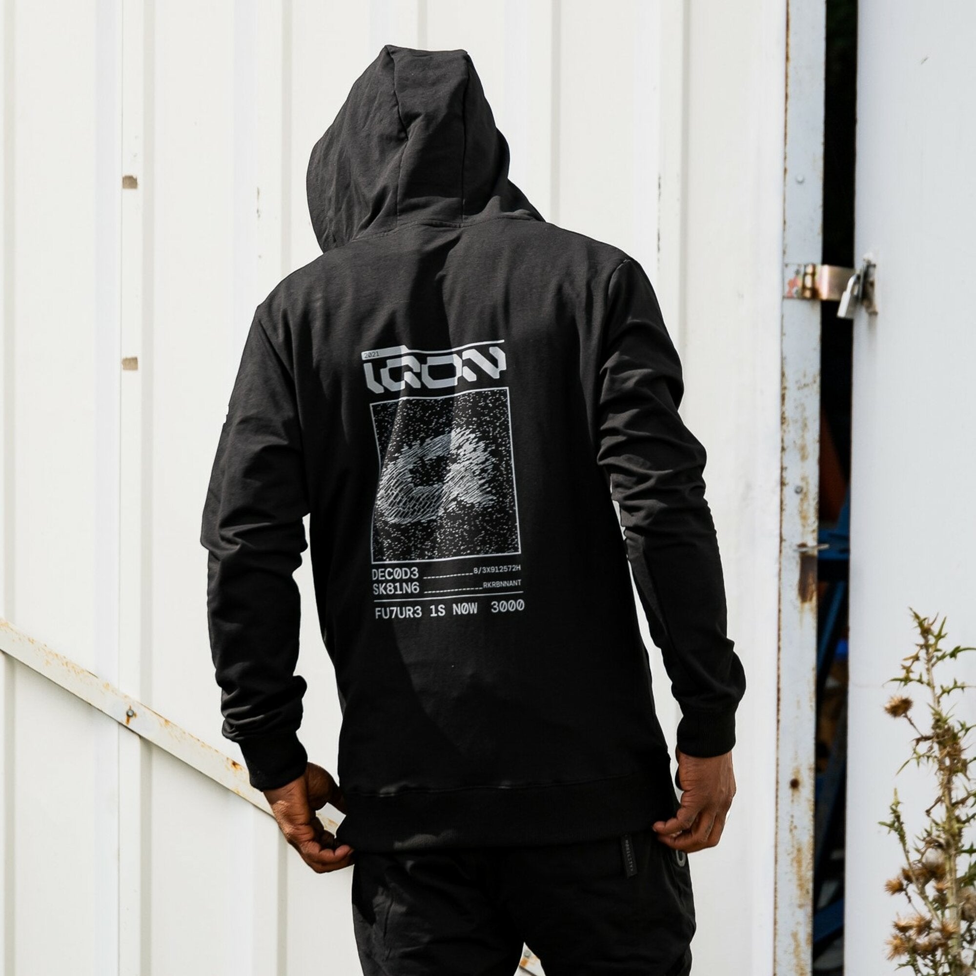IQON Explore Zip Hooded Sweatshirt - Lightweight Fleece Pullover for Men & Women | Perfect for Hiking, Travel & Outdoor Adventures