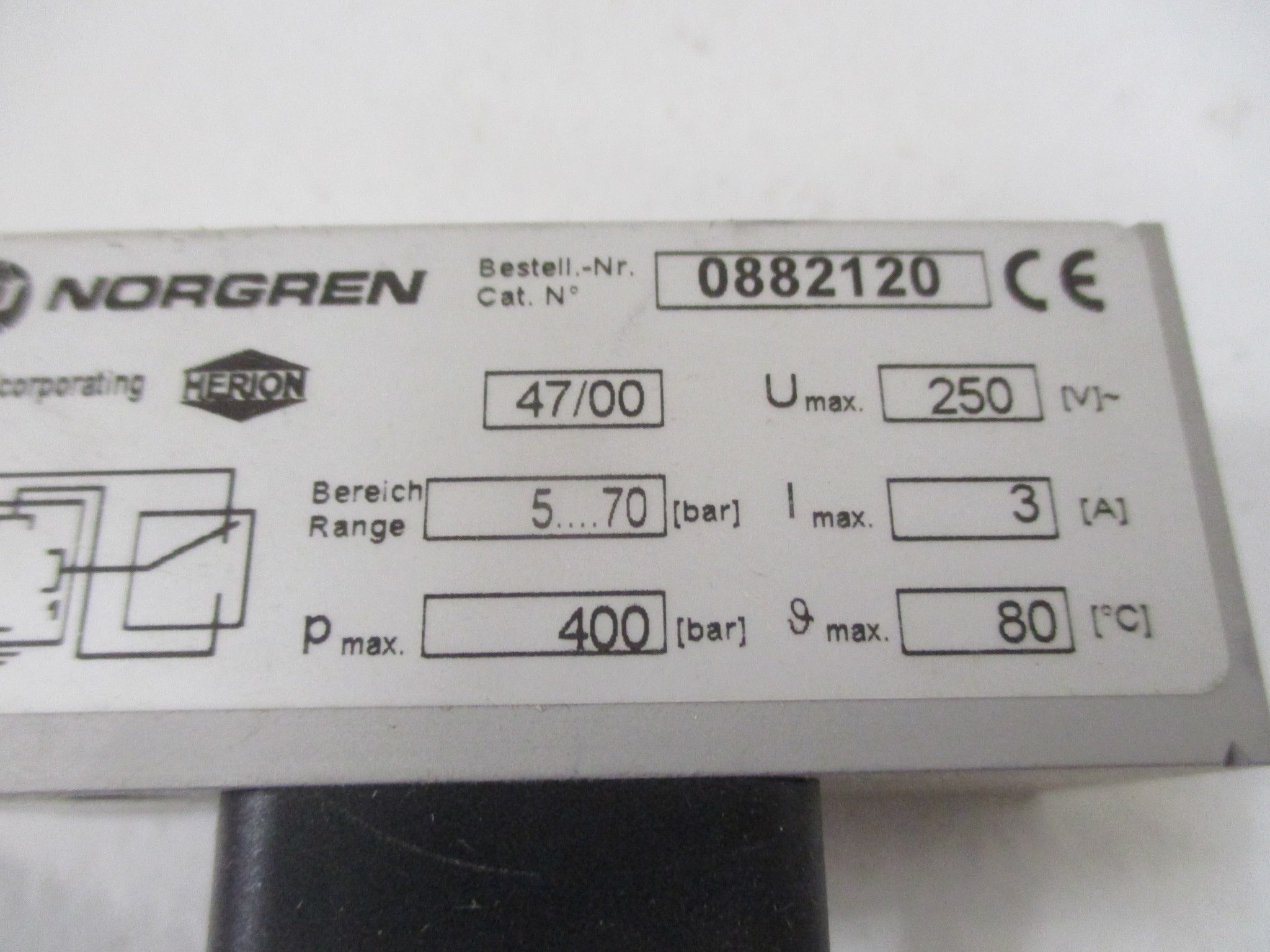 IMI Norgren 0882120 Pressure Switch, 18D 1/4 NPT, 70-1000 PSI Range, Industrial Air & Hydraulic Systems - Perfect for Pneumatic Controls, Compressors, and Fluid Power Applications