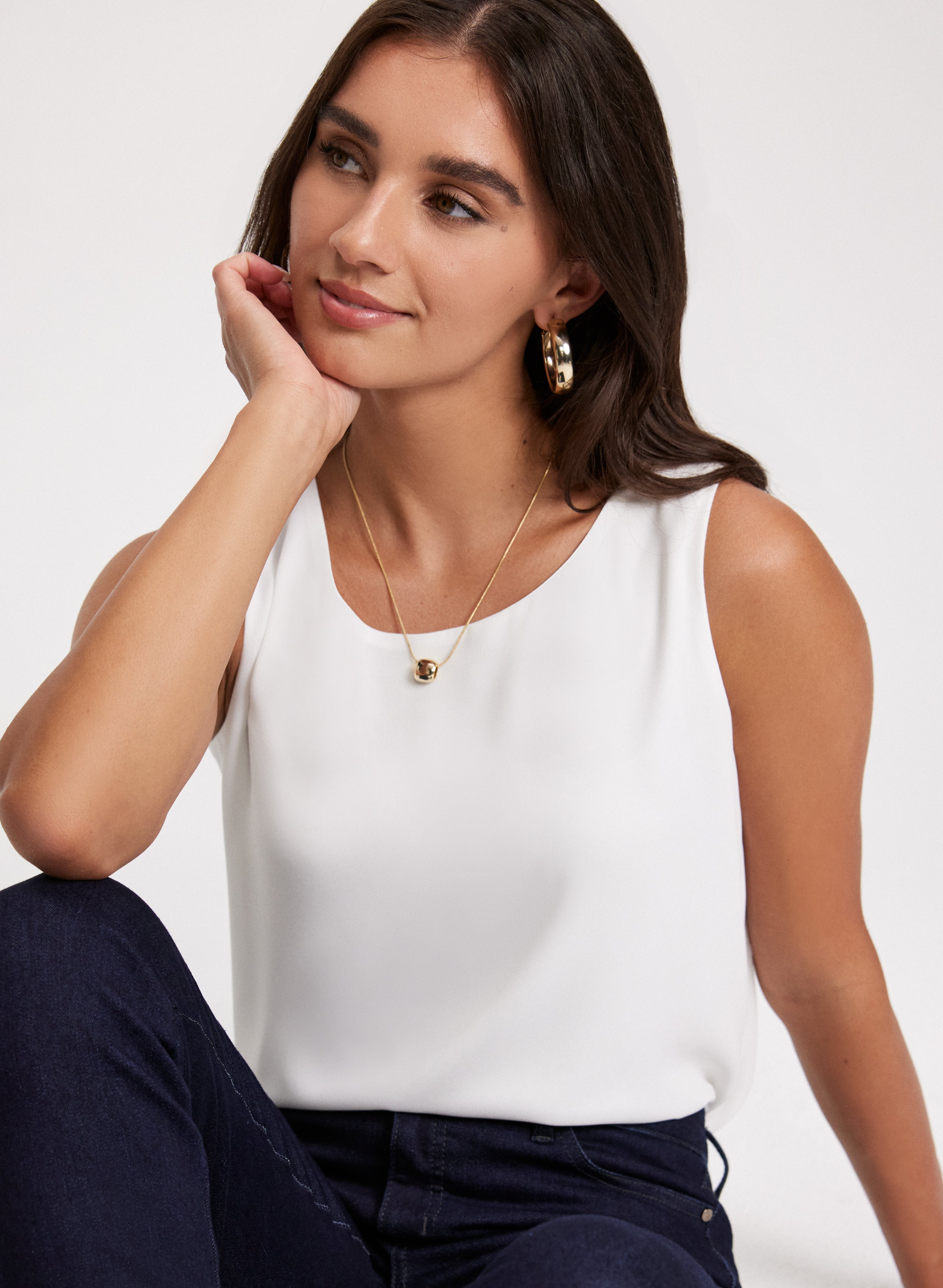 Essential Sleeveless Blouse for Women - Breathable Summer Tops - Casual & Office Wear - Perfect for Work, Travel and Daily Outfits