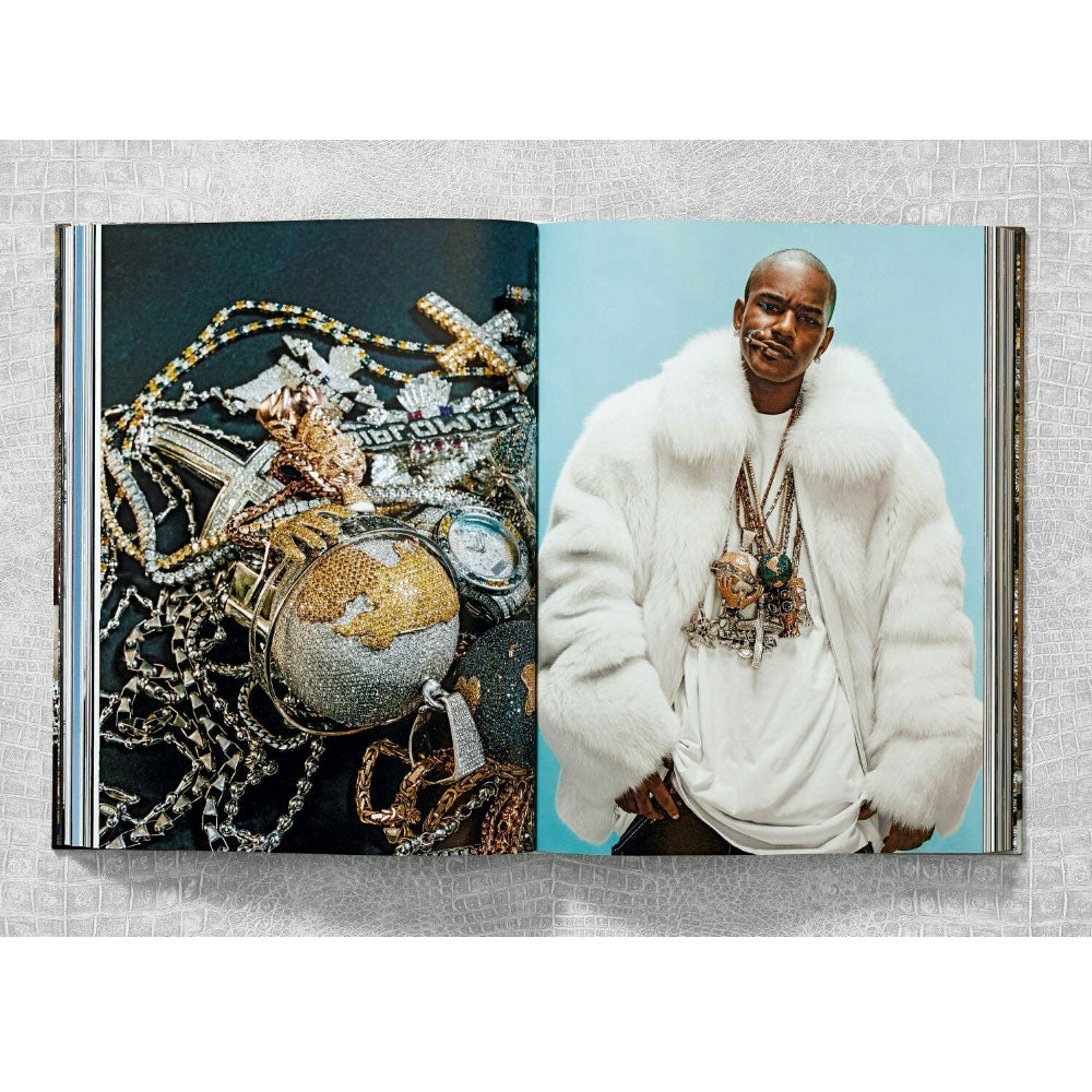 Ice Cold: The History of Hip Hop Jewelry - Explore the Evolution of Bling Culture for Collectors and Fashion Enthusiasts