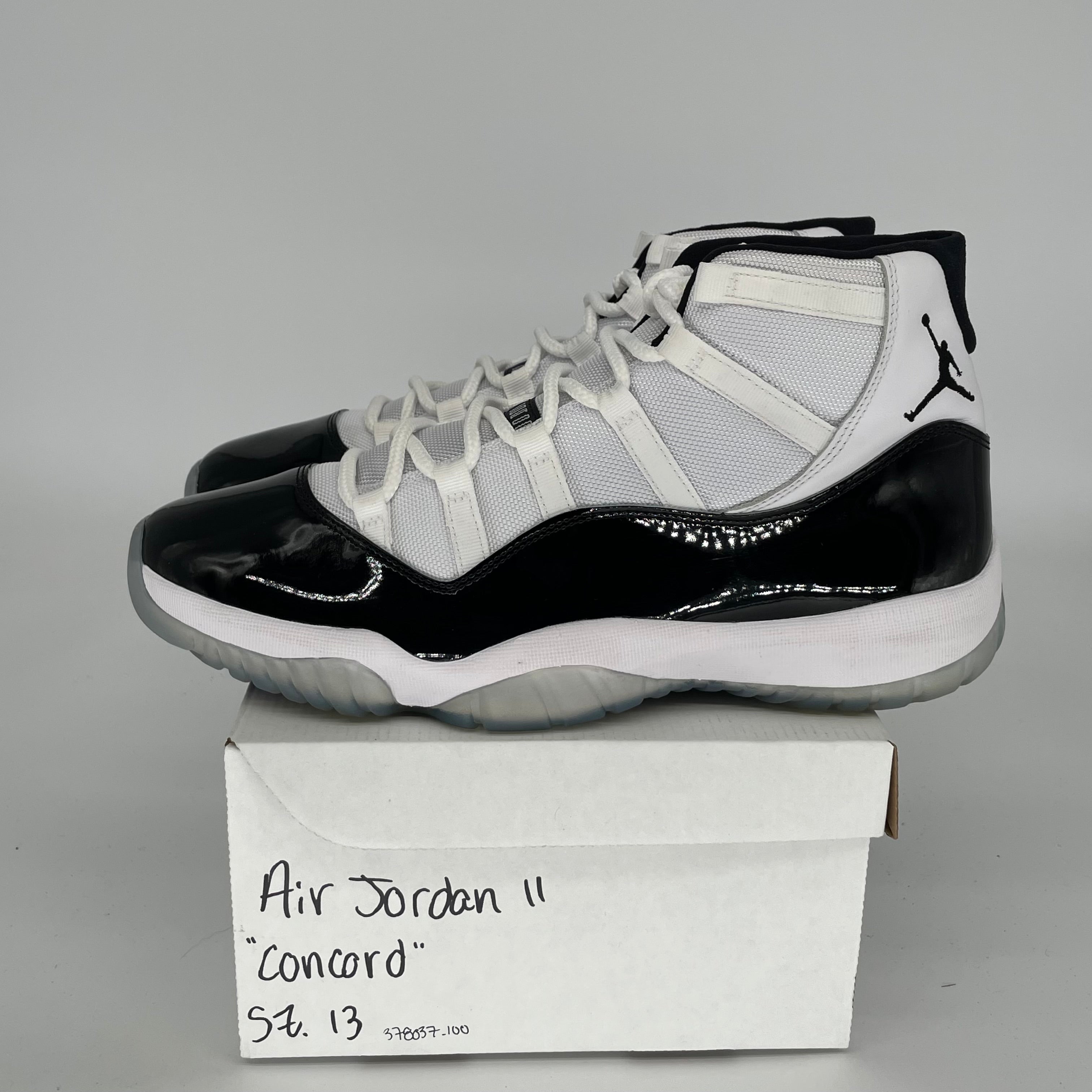 Original Air Jordan 11 Retro 'Concord' Basketball Shoes - Men's Size 13 (378037-100) - Perfect for Sneaker Collectors & Court Performance