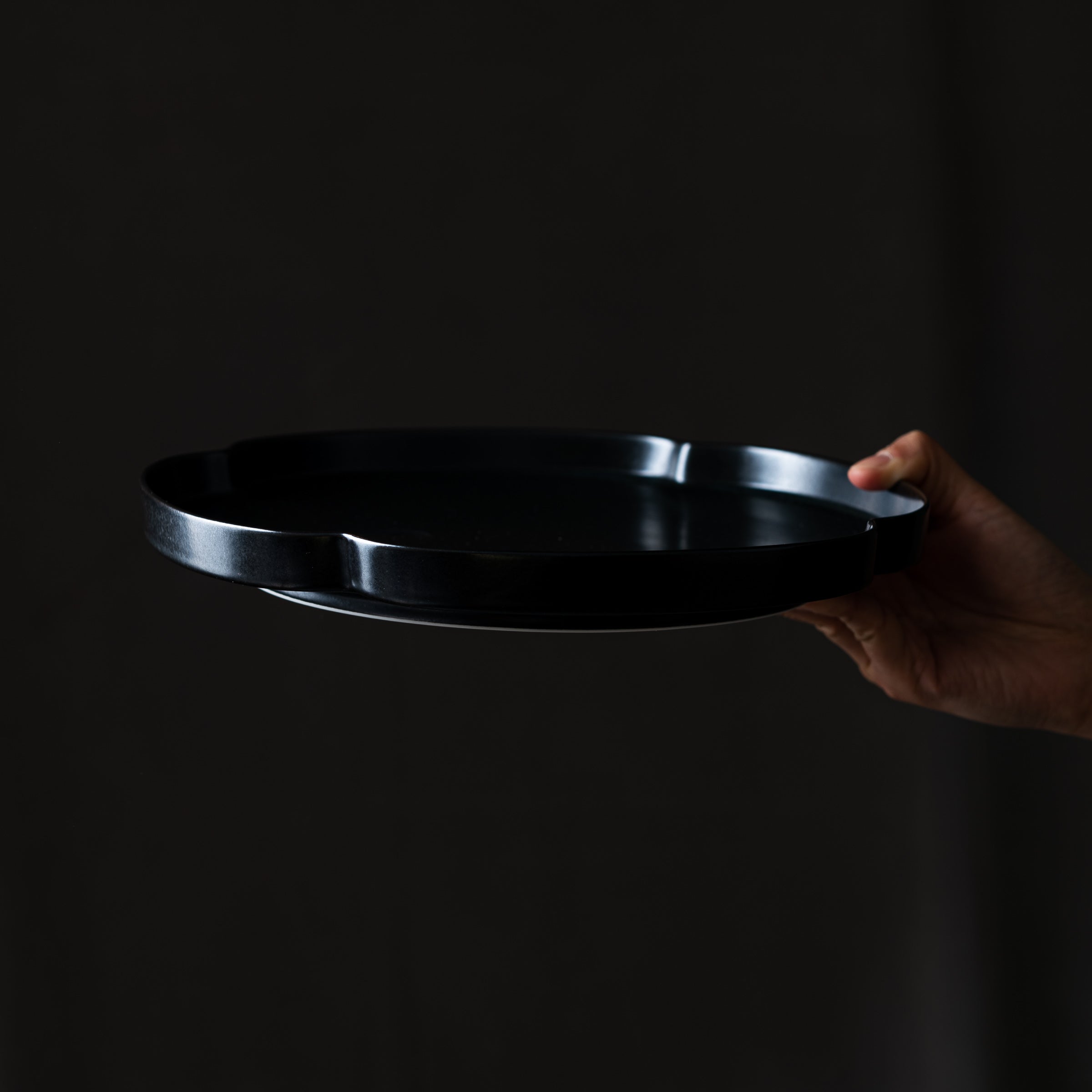 Tsudoi Shallow Plate - Clover & Matte Black Ceramic Dish for Sushi, Appetizers & Desserts | Elegant Japanese Tableware for Home Dining & Party Serving