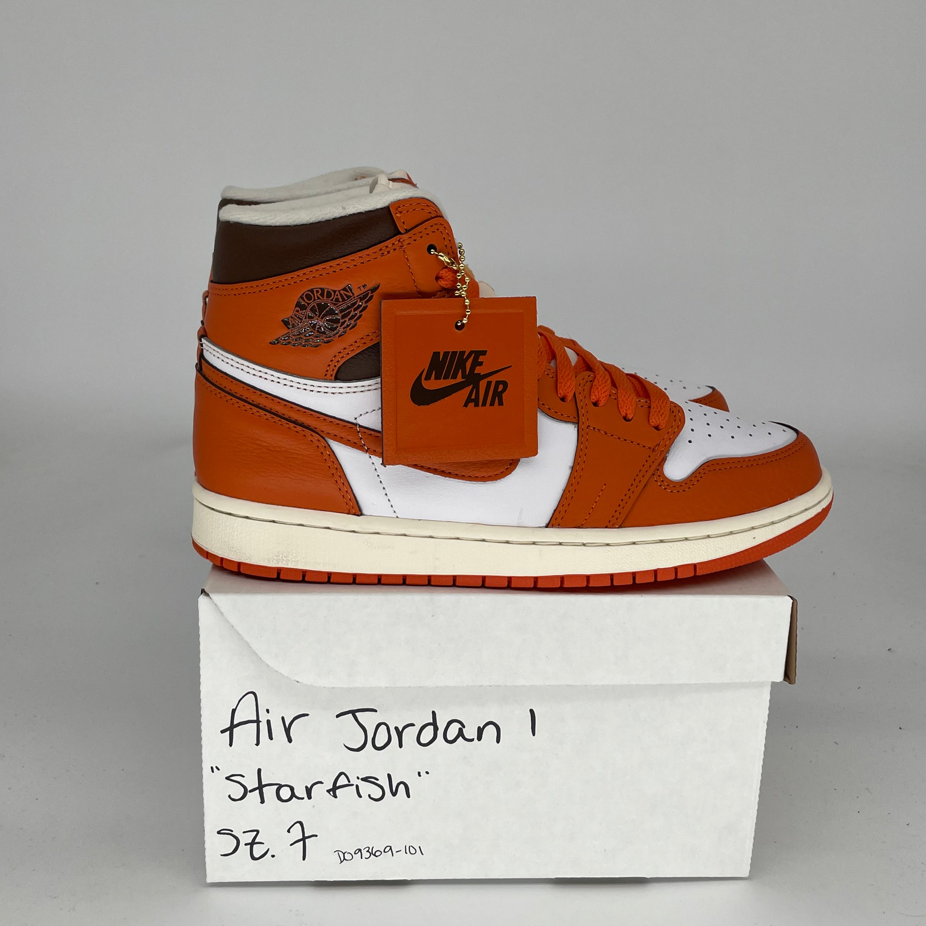 AIR JORDAN 1 Retro High OG 