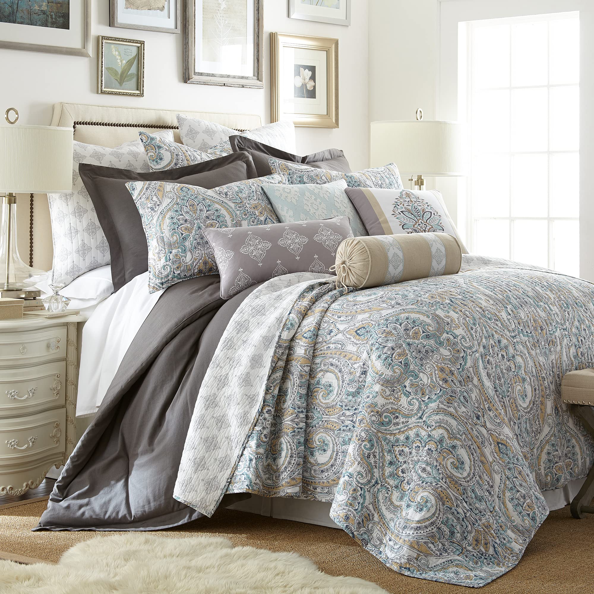 Levtex Home Rome Reversible Cotton Quilt Set - Full/Queen Size (88x92in) with 2 Standard Pillow Shams (26x20in) - Paisley Pattern in Beige, Blue & White - Cozy Bedding for Master Bedroom, Guest Room & Dorm Decor