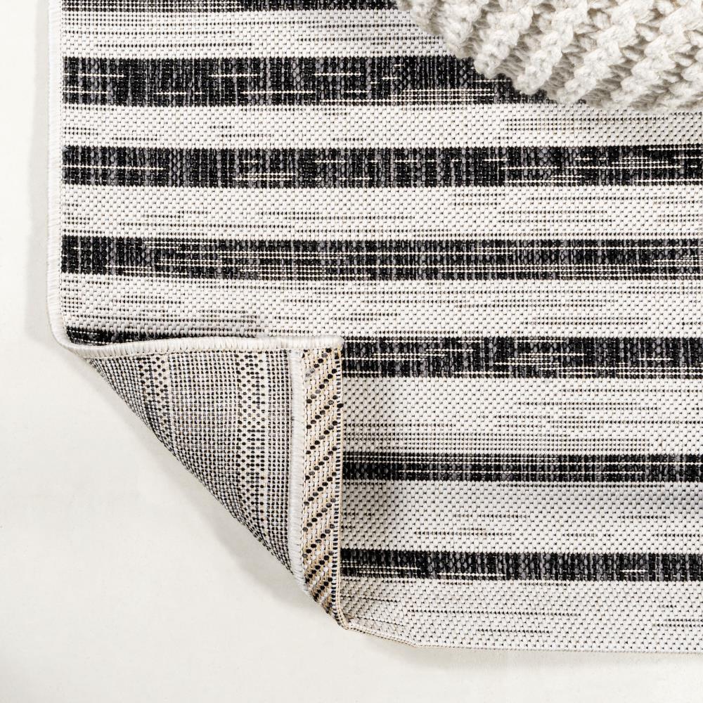 Stylish Sukie Modern Offset Stripe Indoor Outdoor Area Rug - Perfect for Living Room, Patio & Bedroom Decor