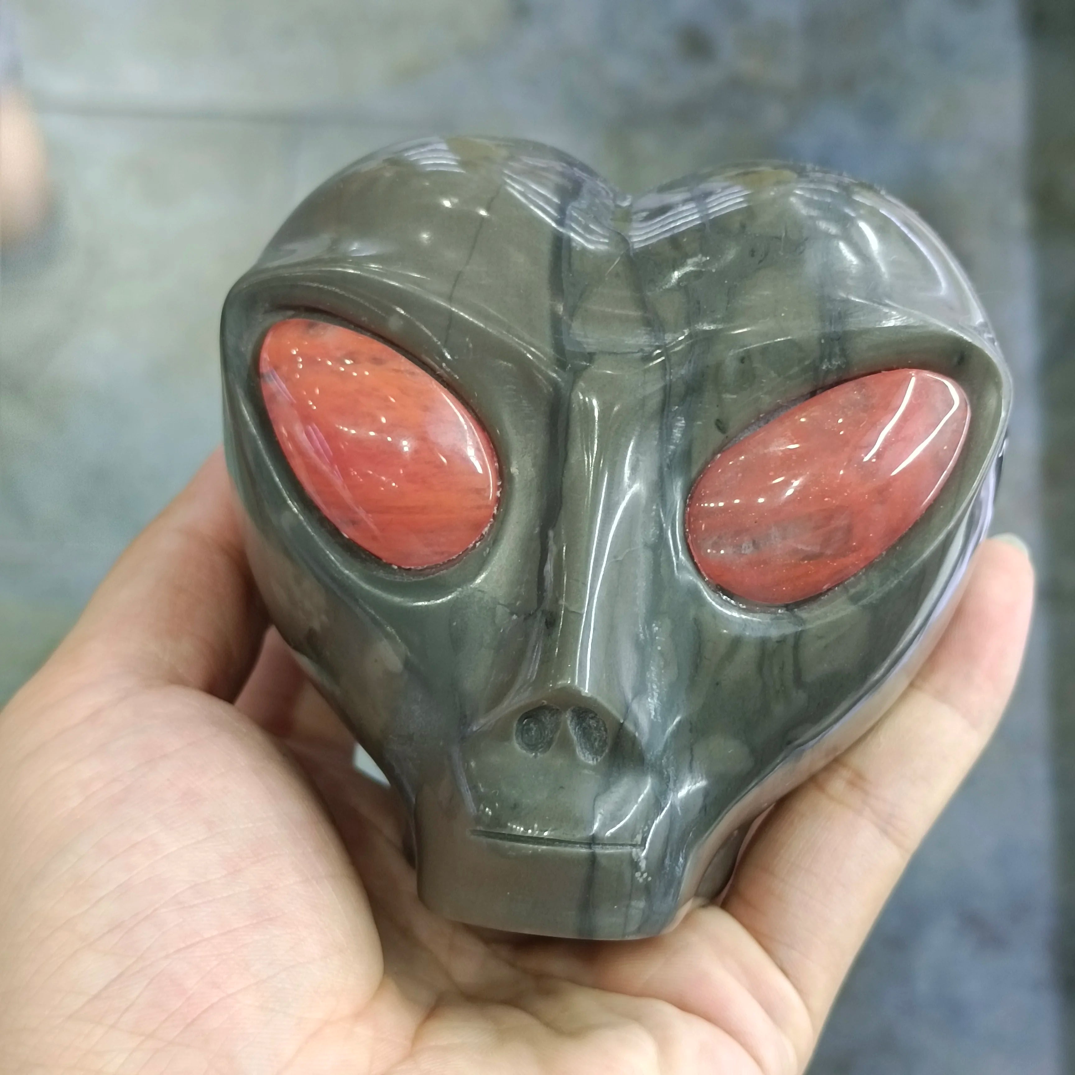 Alien Skull Obsidian Carving - Natural Healing Crystal Stone Statue for Home Decor, Meditation & Energy Work | Handcrafted Quartz Gemstone Collection Figurine for Spiritual Gifts & Yoga Space