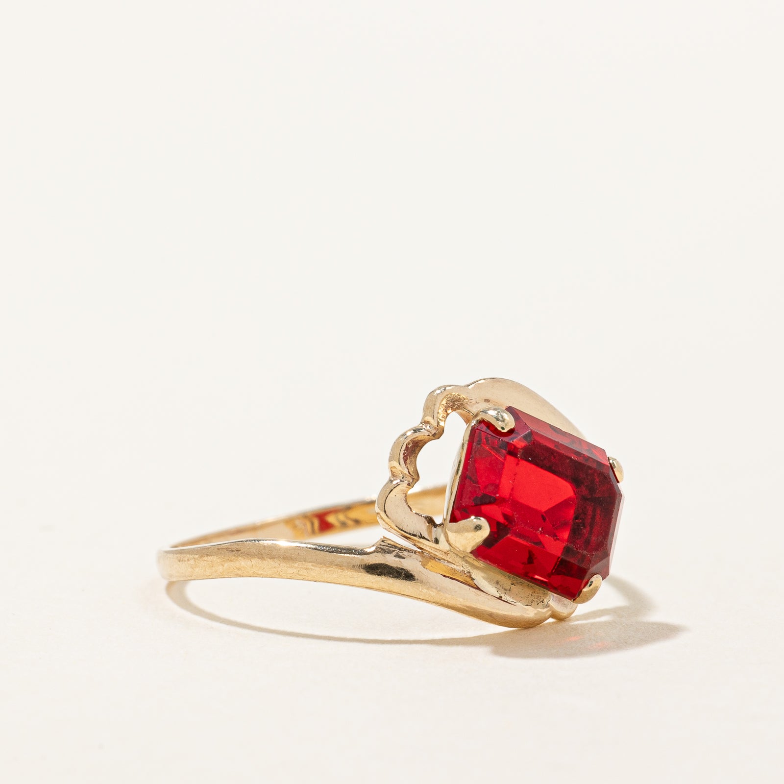 Emerald Cut Red Paste Glass Ring - 1.70ct Simulated Gemstone Ring - Size 6.25 - Elegant Vintage Style Jewelry for Women - Perfect for Weddings, Parties & Special Occasions