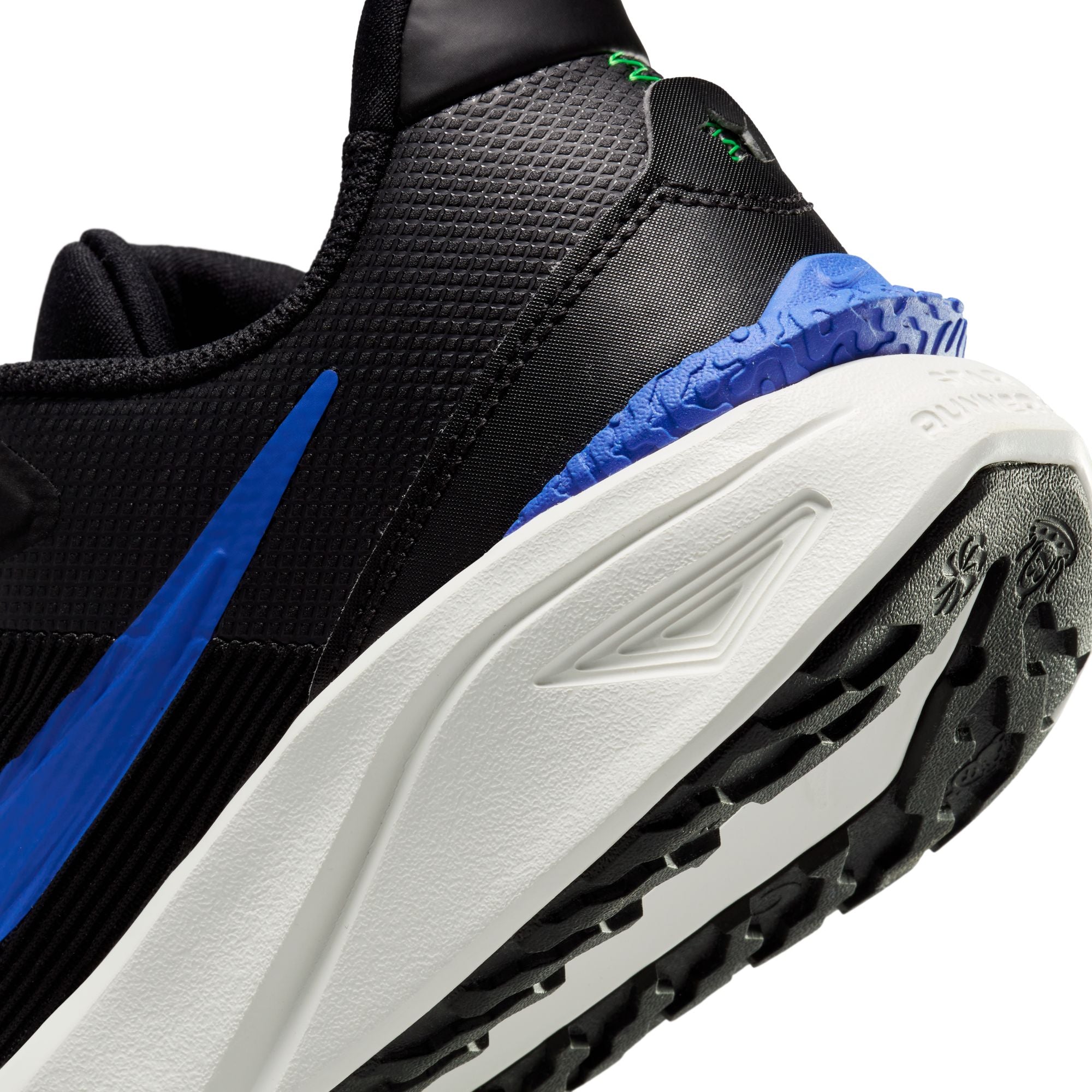 Nike Youth Star Runner 4 Boys' Running Shoes - Lightweight Athletic Sneakers for Kids' Sports & Daily Wear