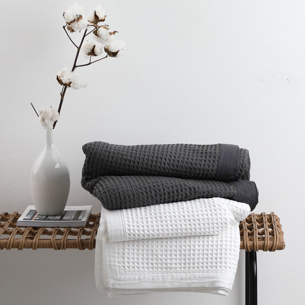Premium Charcoal Cotton Waffle Weave Blanket - Super King Size (90x100 Inches) | Ultra Soft & Breathable Bedding for All Seasons | Perfect for Master Bedroom, Guest Room, or Cozy Sofa Lounging