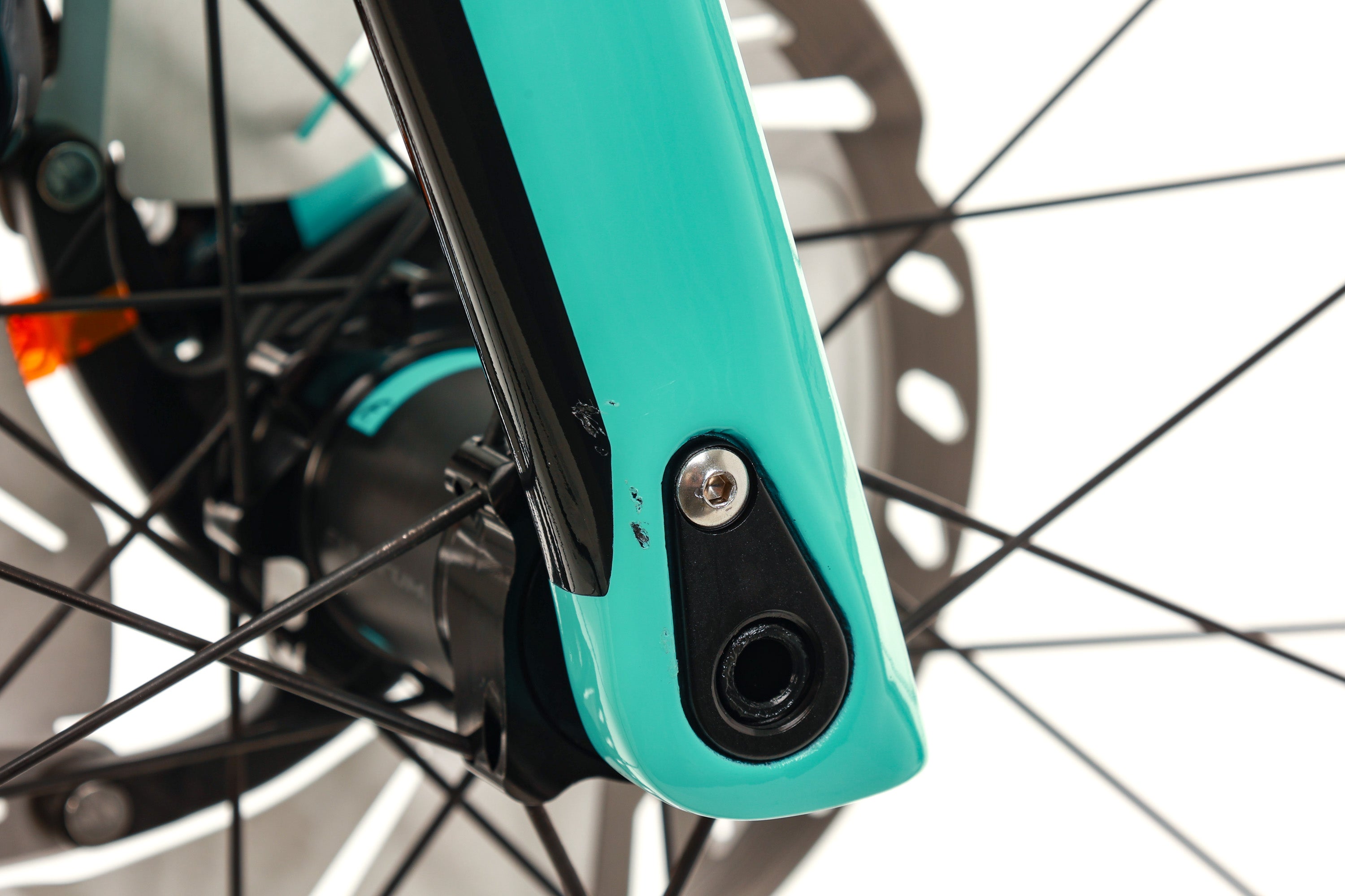 Bianchi Infinito CV Ultegra Road Bike 2020 - 59cm Carbon Frame, Shimano Ultegra Groupset - Perfect for Endurance Cycling & Long-Distance Rides