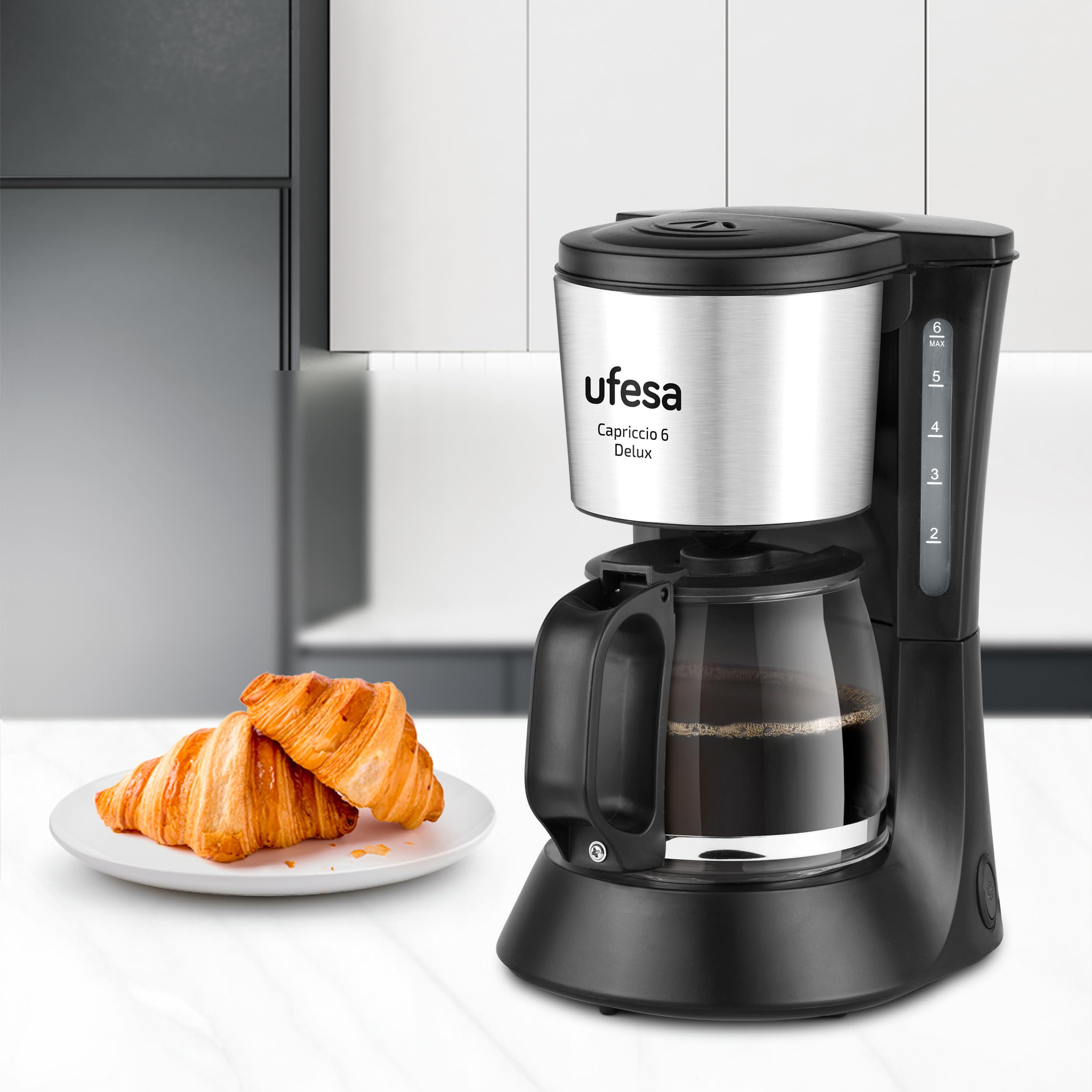 Ufesa Capriccio Deluxe Drip Coffee Maker, 6 Cups (0.6L), 600W, Permanent Filter, Non-Stick Warming Plate, Anti-Drip System, Auto Shut-Off - Perfect for Home, Office, or Small Gatherings