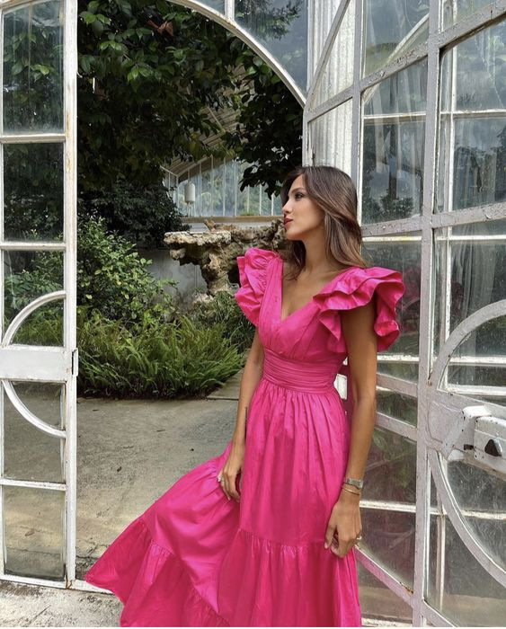 Elegant A-Line Long Prom Dress with V-Neck - Perfect for Evening Gala, Homecoming & Formal Events - Style J5420