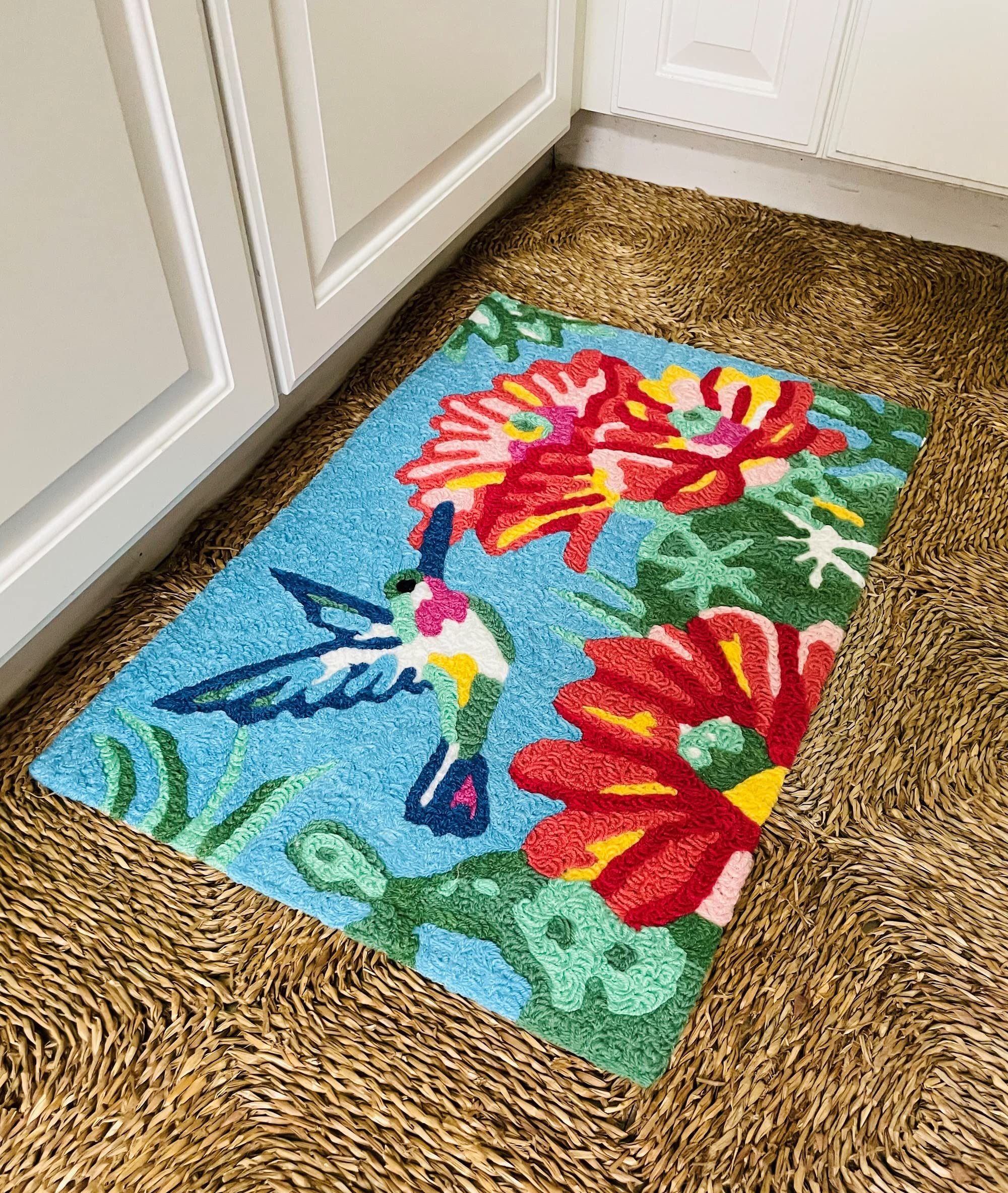 Blooming Cactus Hummingbird Floral Accent Rug 20