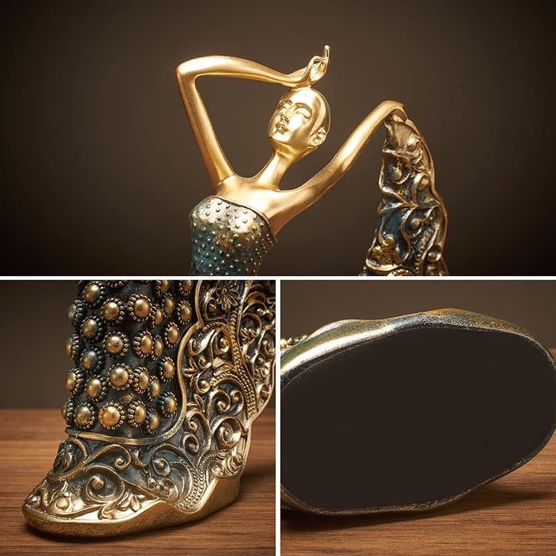 Handmade Peacock Dance Sculpture - Elegant Office & Home Decor, Desktop Ornament for Living Room, Gift Idea | Perfect for Housewarming, Wedding, and Festive Decorations