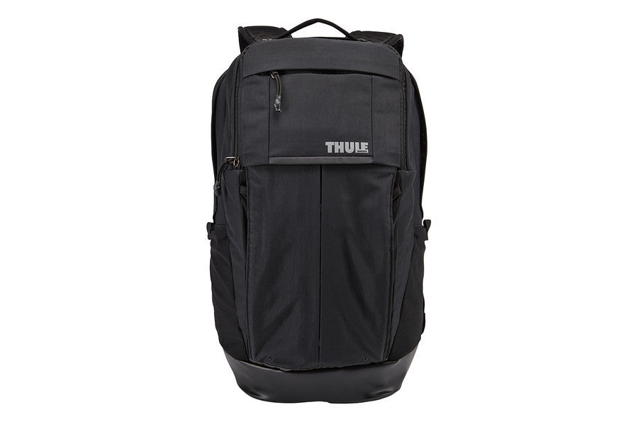 Thule Paramount Daypack - Lightweight Hiking Backpack for Men & Women, Durable Black Daypack for Travel, Work & Outdoor Adventures