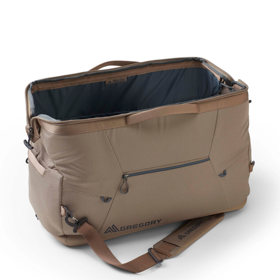 Premium Alpaca Wide Mouth Duffel Bag 50L - Lightweight Travel Duffel for Gym, Hiking & Weekend Getaways - Water-Resistant Carry-On Luggage for Men & Women