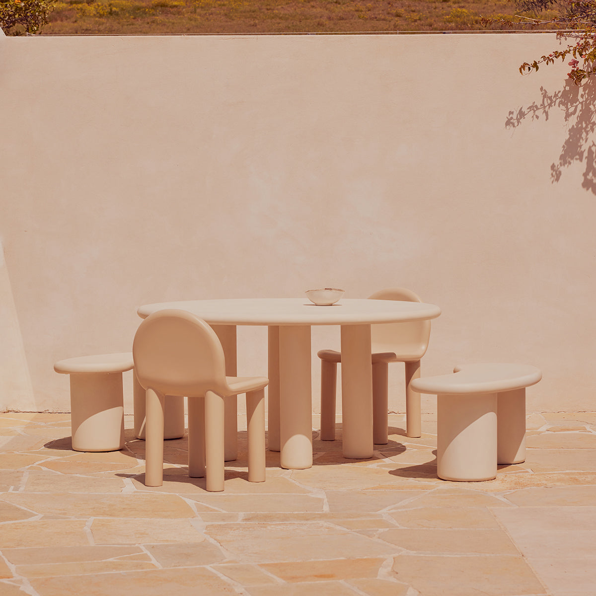 Arch Outdoor Dining Chair - Weather-Resistant Patio Furniture for Garden, Poolside & Backyard - Perfect for Outdoor Entertaining & Relaxation