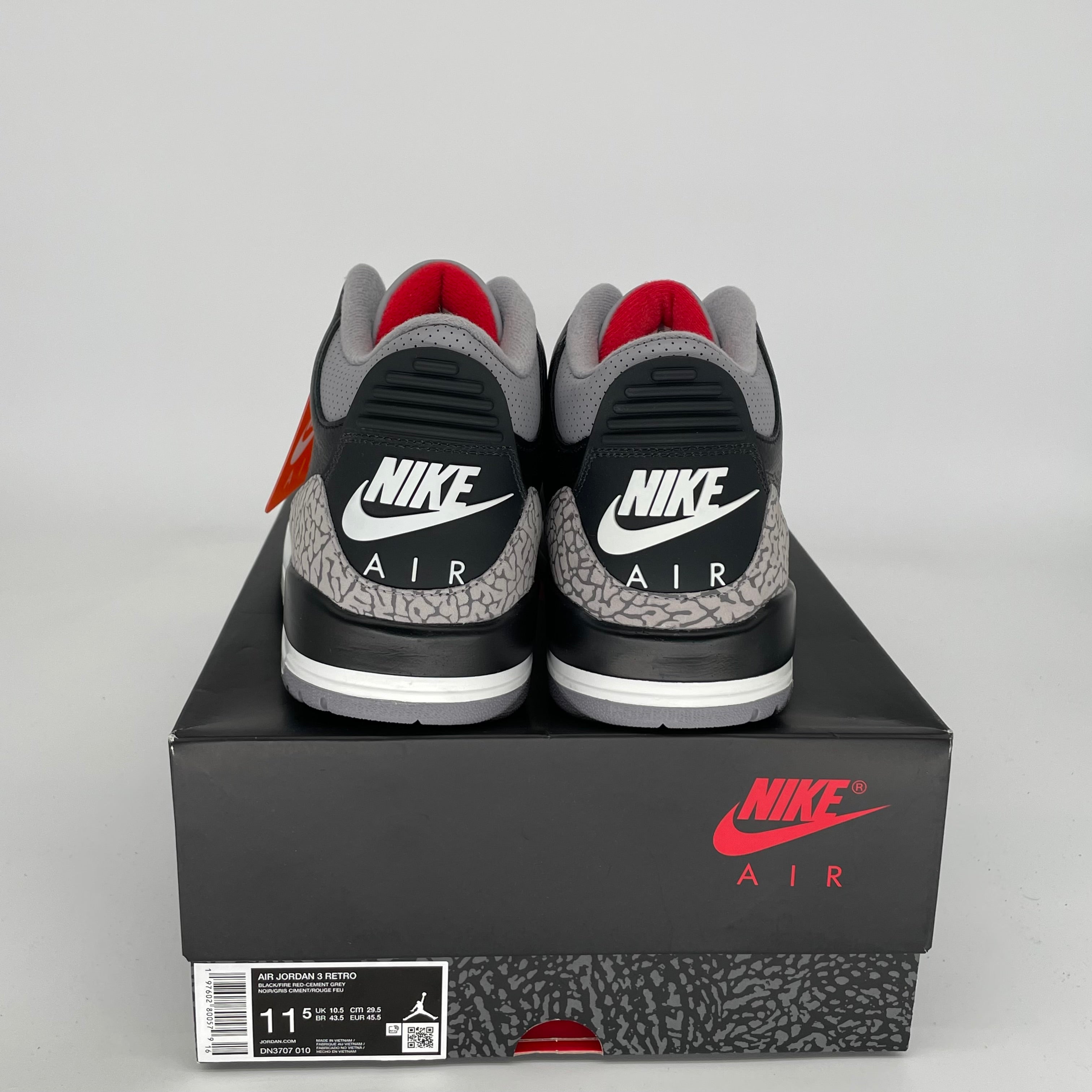 AIR JORDAN 3 Retro Black Cement Men's Basketball Shoes Size 11.5 DN3707-010 - Perfect for Streetwear, Sneaker Collecting & Casual Wear