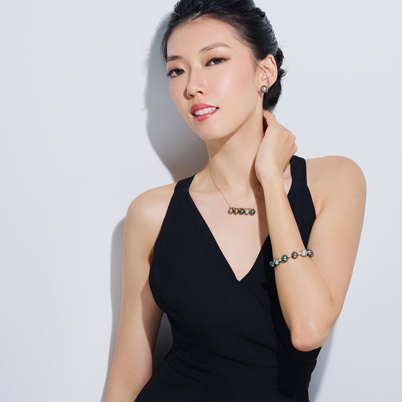 18K Solid Gold Saltwater Tahitian Pearl Necklace - Elegant Women's Jewelry Gift for Wedding, Anniversary & Special Occasions - KN00303