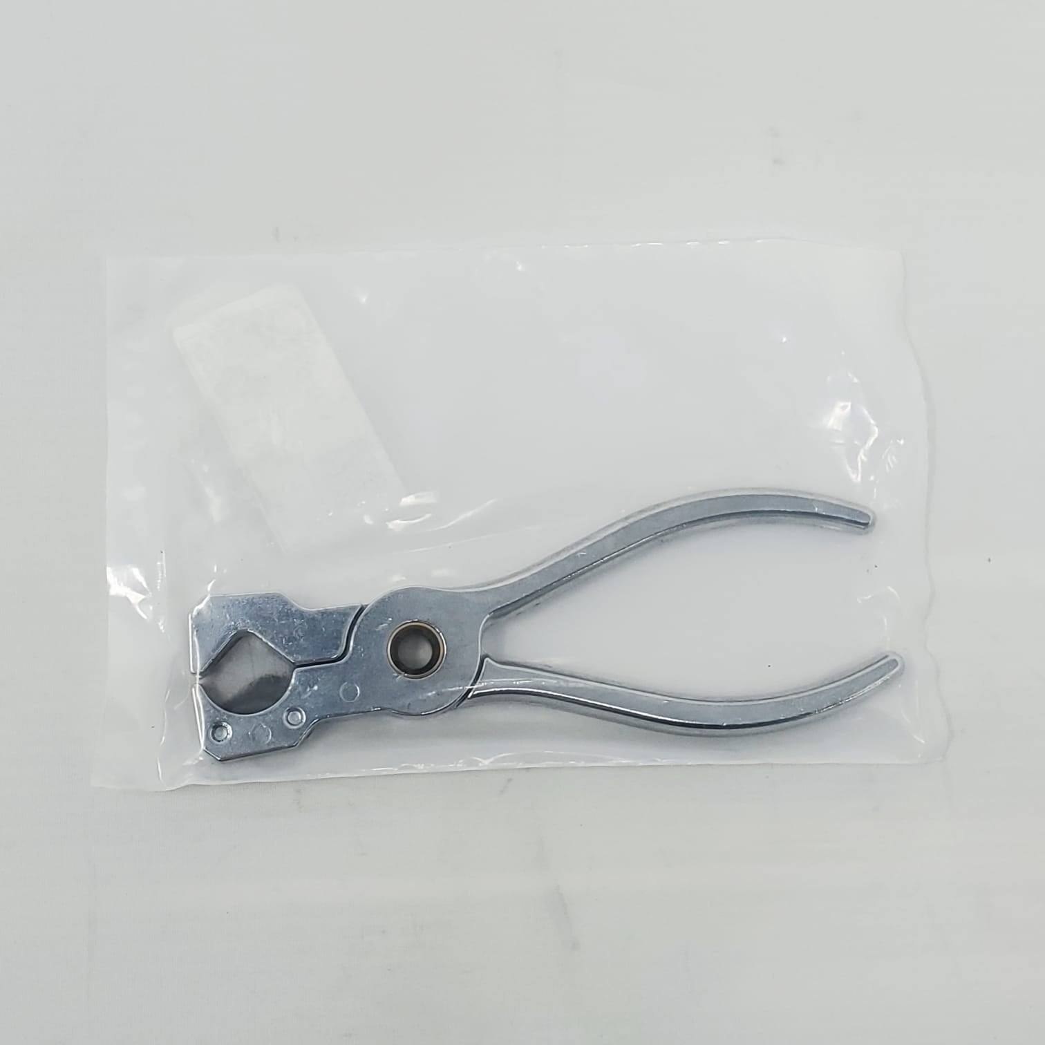 High-Quality Radiator Hose Cutter - Professional Automotive Tool for Efficient Cooling System Repairs | Perfect for DIY Mechanics and Professional Technicians
