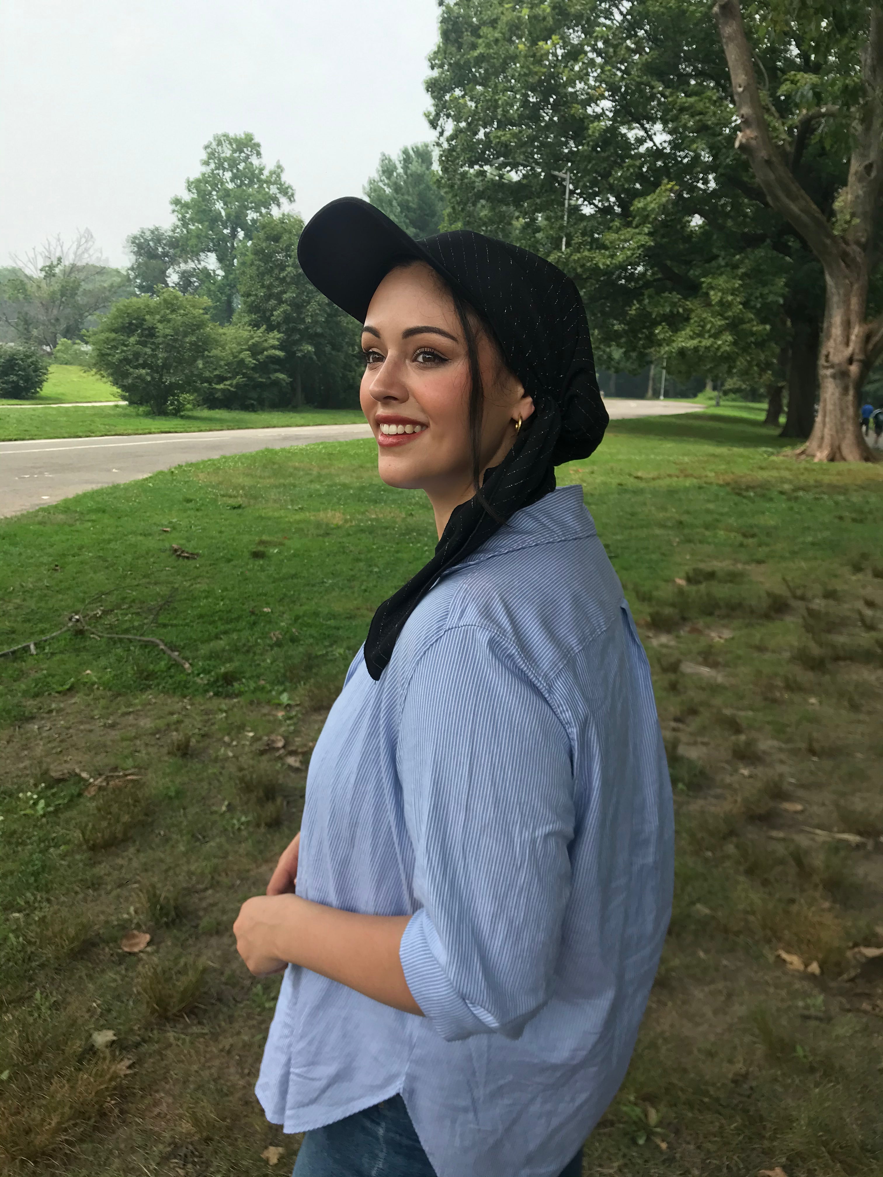 Sun Cap with Brim - UV Protection Baseball Hat & Modern Hijab Scarf - Black Silver Sun Visor for Women & Men - Perfect for Outdoor Sports, Beach, Running & Casual Wear