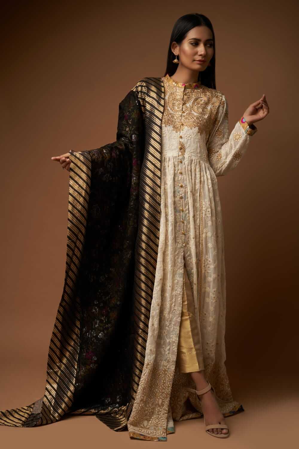 Elegant Black and Gold Shawl - Soft & Stylish Wrap for Women - Perfect for Evening Parties, Weddings, and Special Occasions