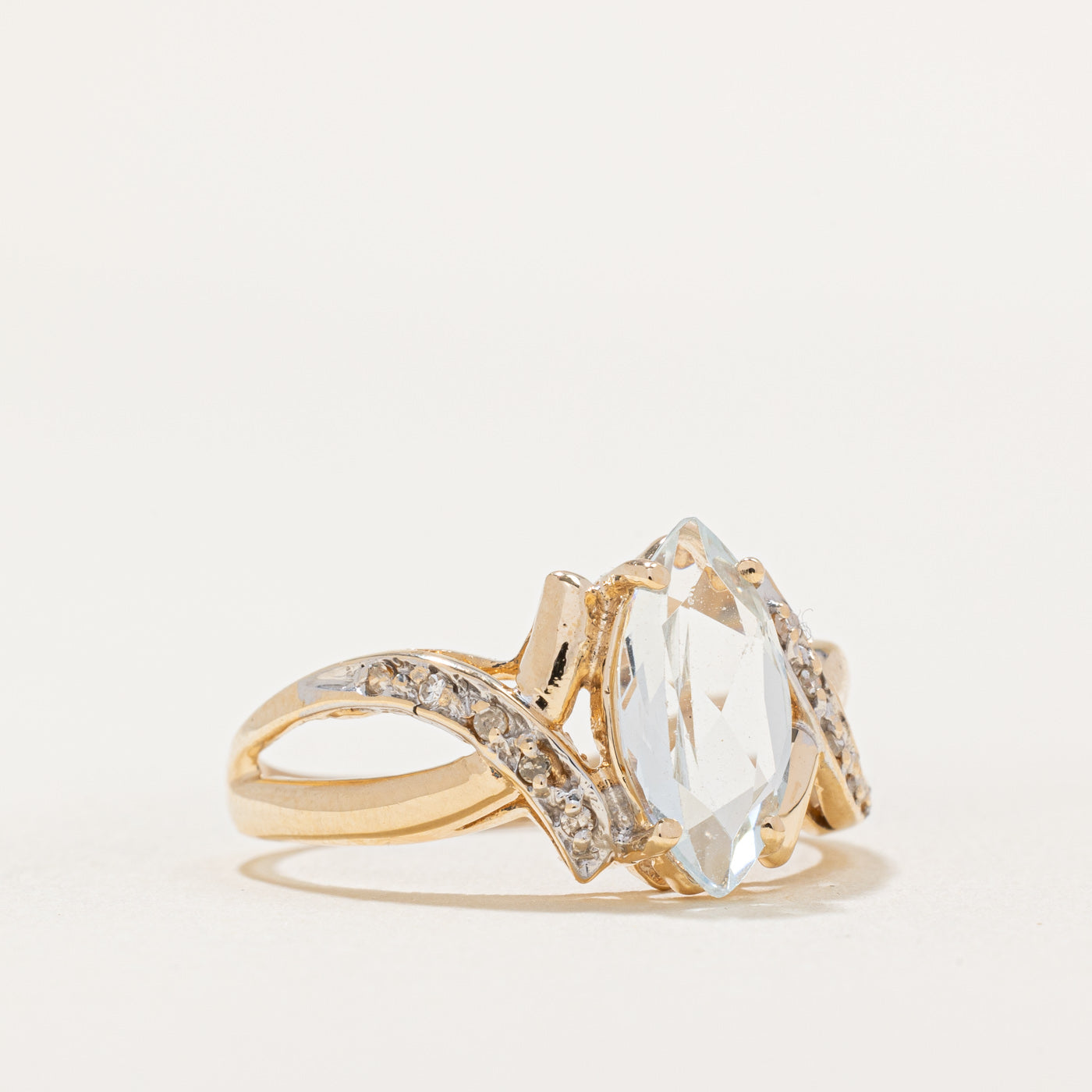 1.10ct Aquamarine & 0.03ct Diamond Crossover Ring - Size 8.25 | Elegant Birthstone Jewelry for Women | Perfect for Engagement, Anniversary & Special Occasion Gifts