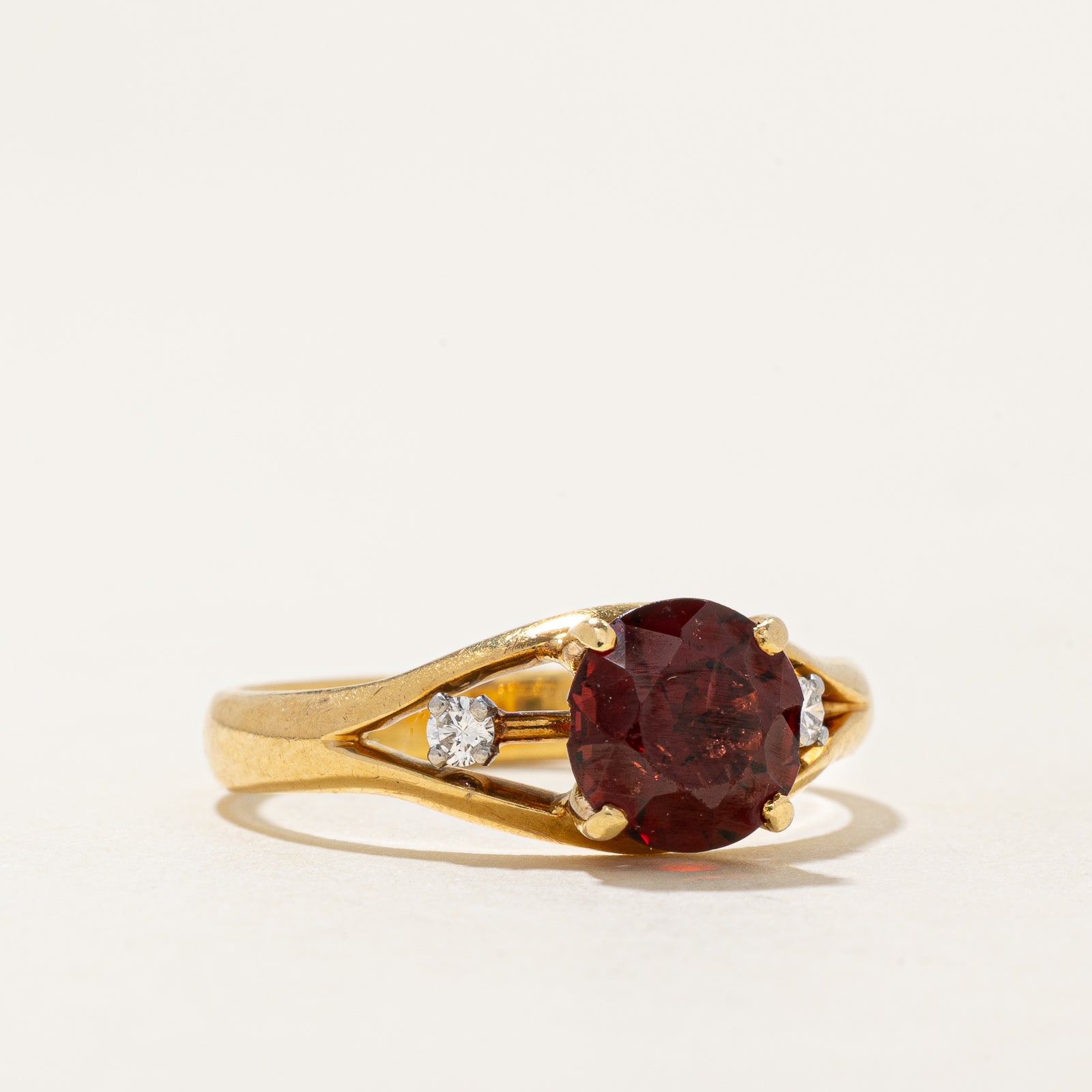 2.20ct Garnet & Diamond Tapered Ring - 0.08ctw Genuine Gemstone Jewelry - Size 9.5 - Elegant Wedding, Anniversary & Gift for Her - Perfect for Evening Parties & Special Occasions