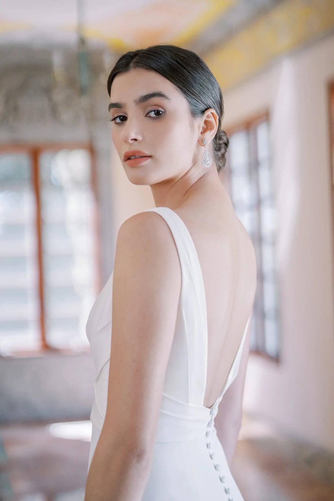 Anne Barge Erte Wedding Dress - Size 12 | Elegant Bridal Gown for Formal Ceremonies & Special Occasions