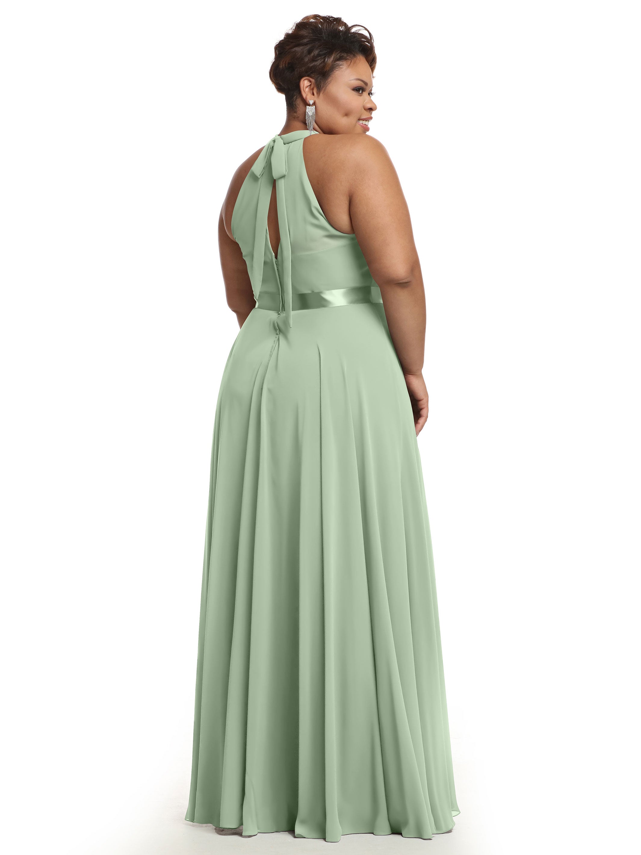 Elegant A-Line Chiffon Bridesmaid Dress with Halter Neckline - Perfect for Weddings, Formal Events & Special Occasions